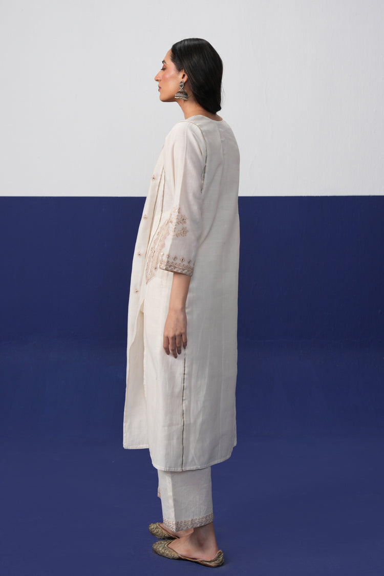 Tulsi Chanderi Embroidered Kurta Cream