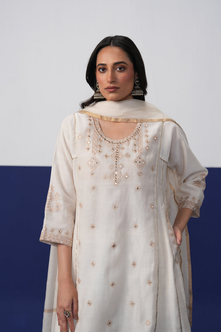 Tulsi Chanderi Embroidered Kurta Cream