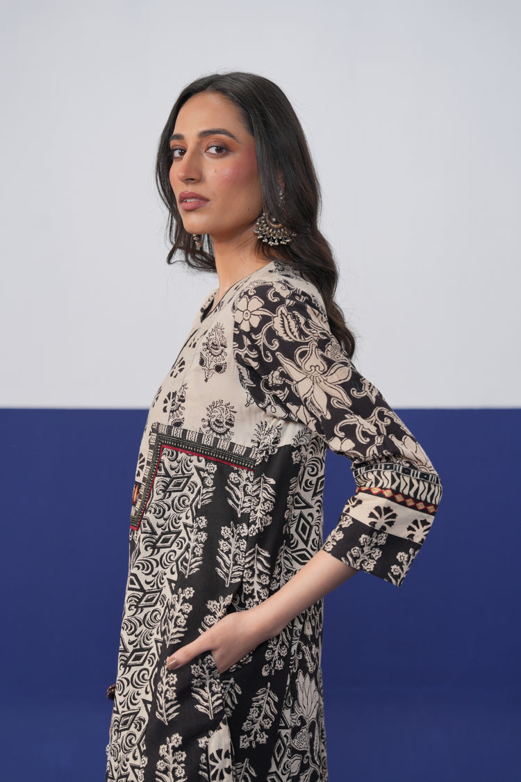 Ojas Cotton Printed Kurta Black Off White