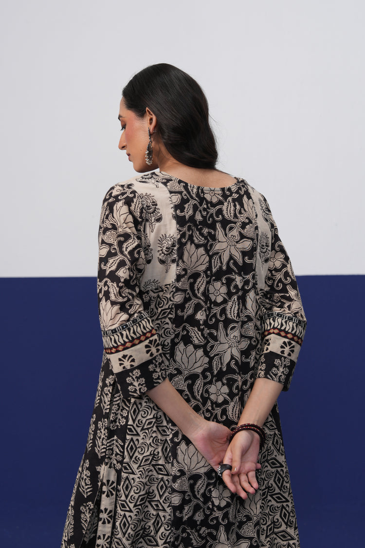 Ojas Cotton Printed Kurta Black Off White