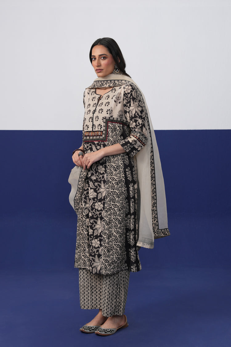 Rozana Pant Beige