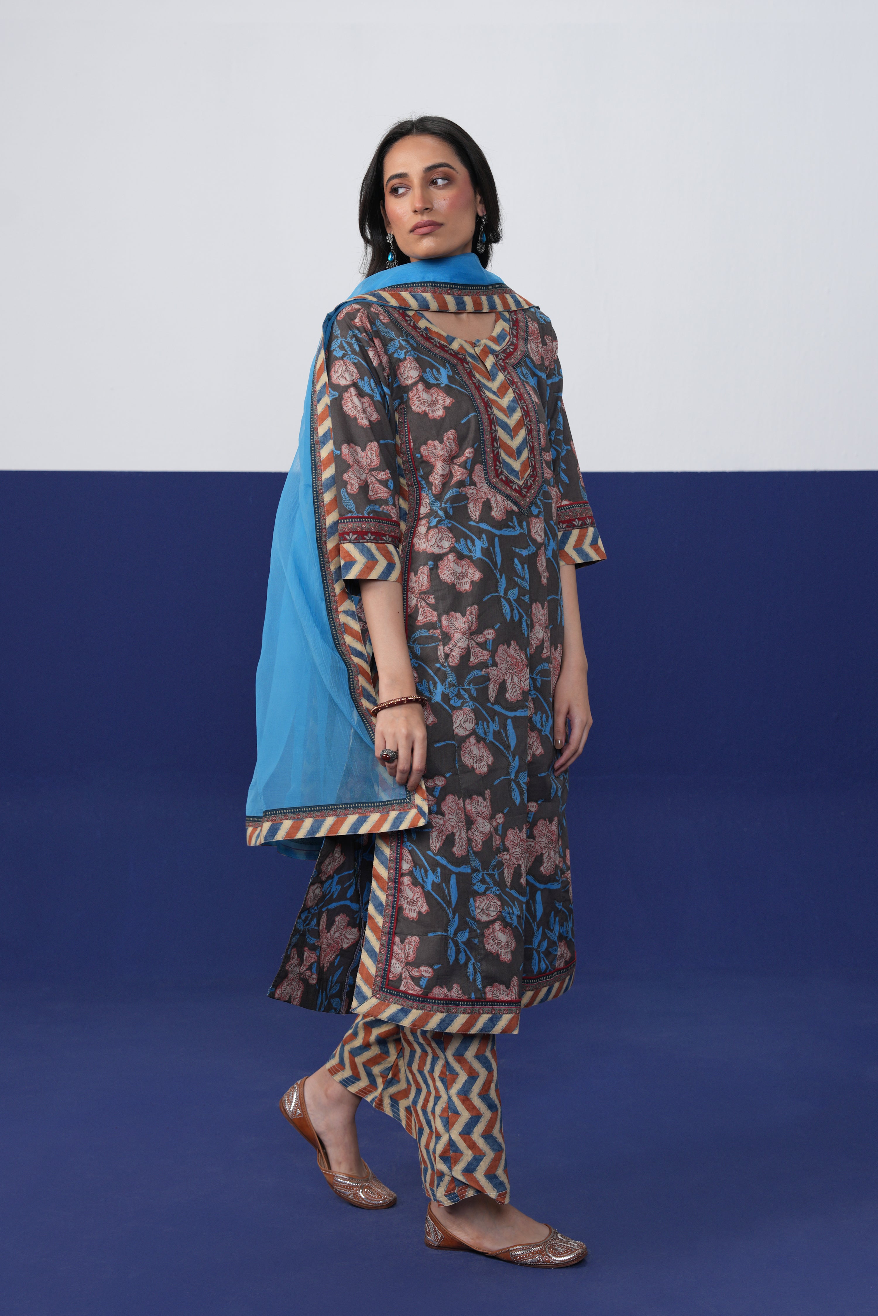 Anu Cotton Printed Kurta Dark Grey