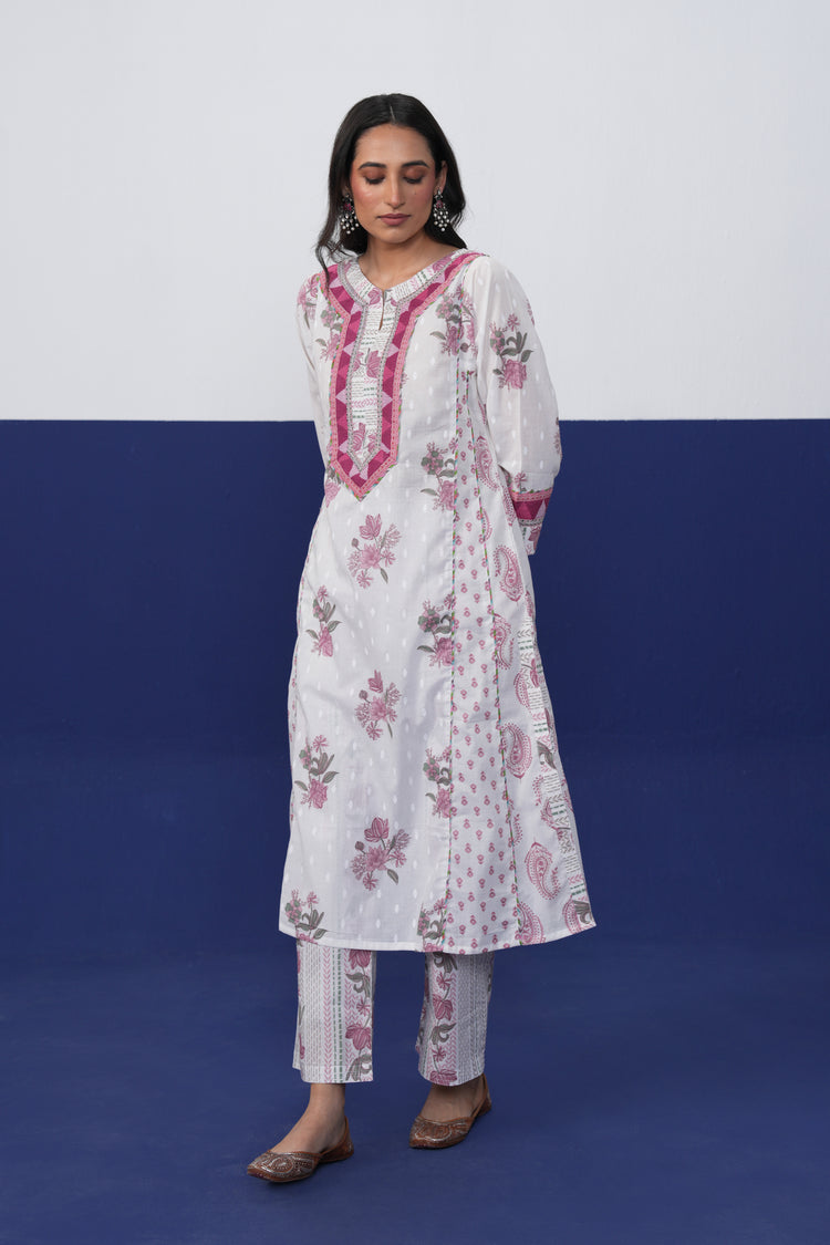 Adya Cotton Printed Kurta White Pink