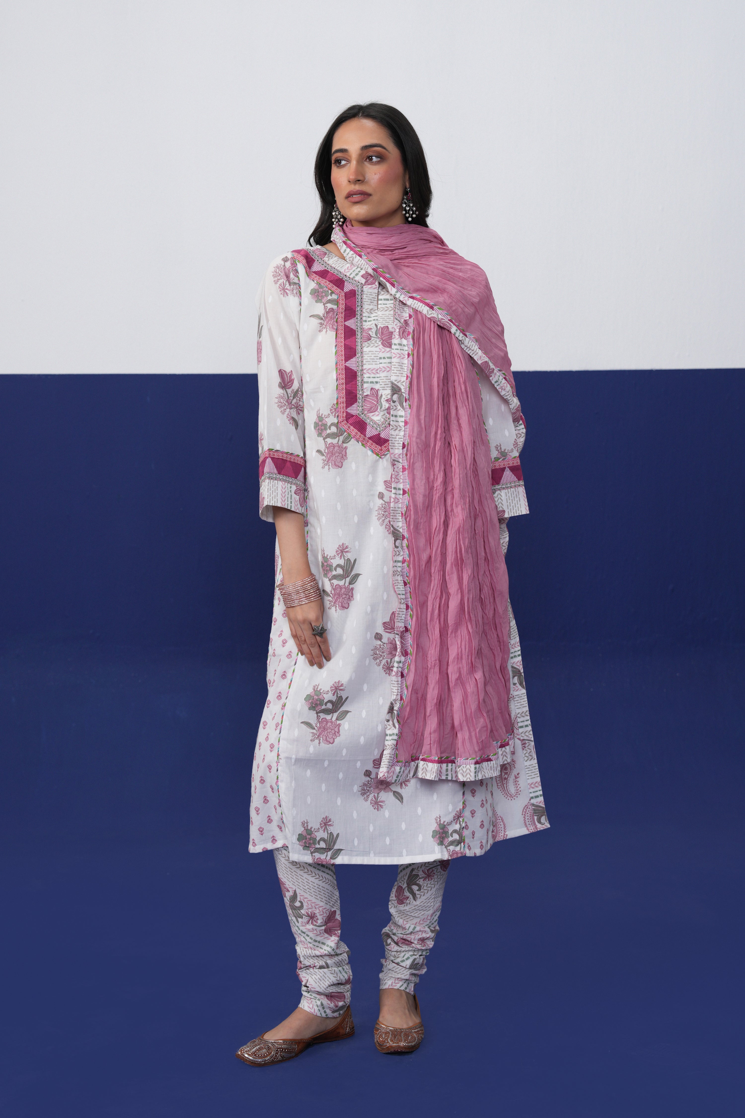 Rozana Dupatta Light Pink