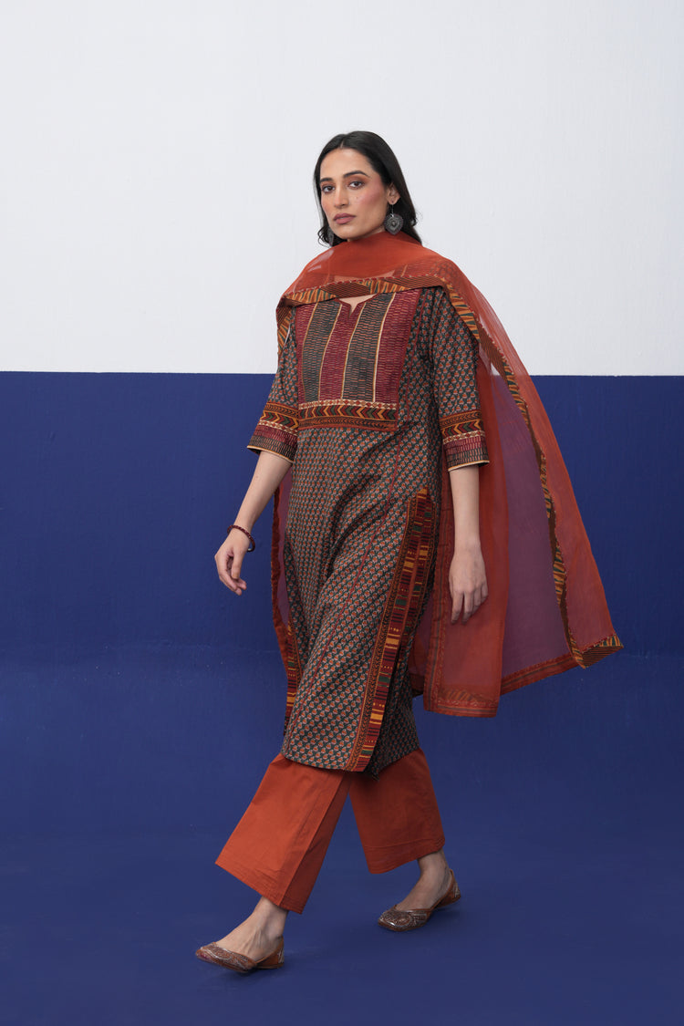 Dienne Pant Rust