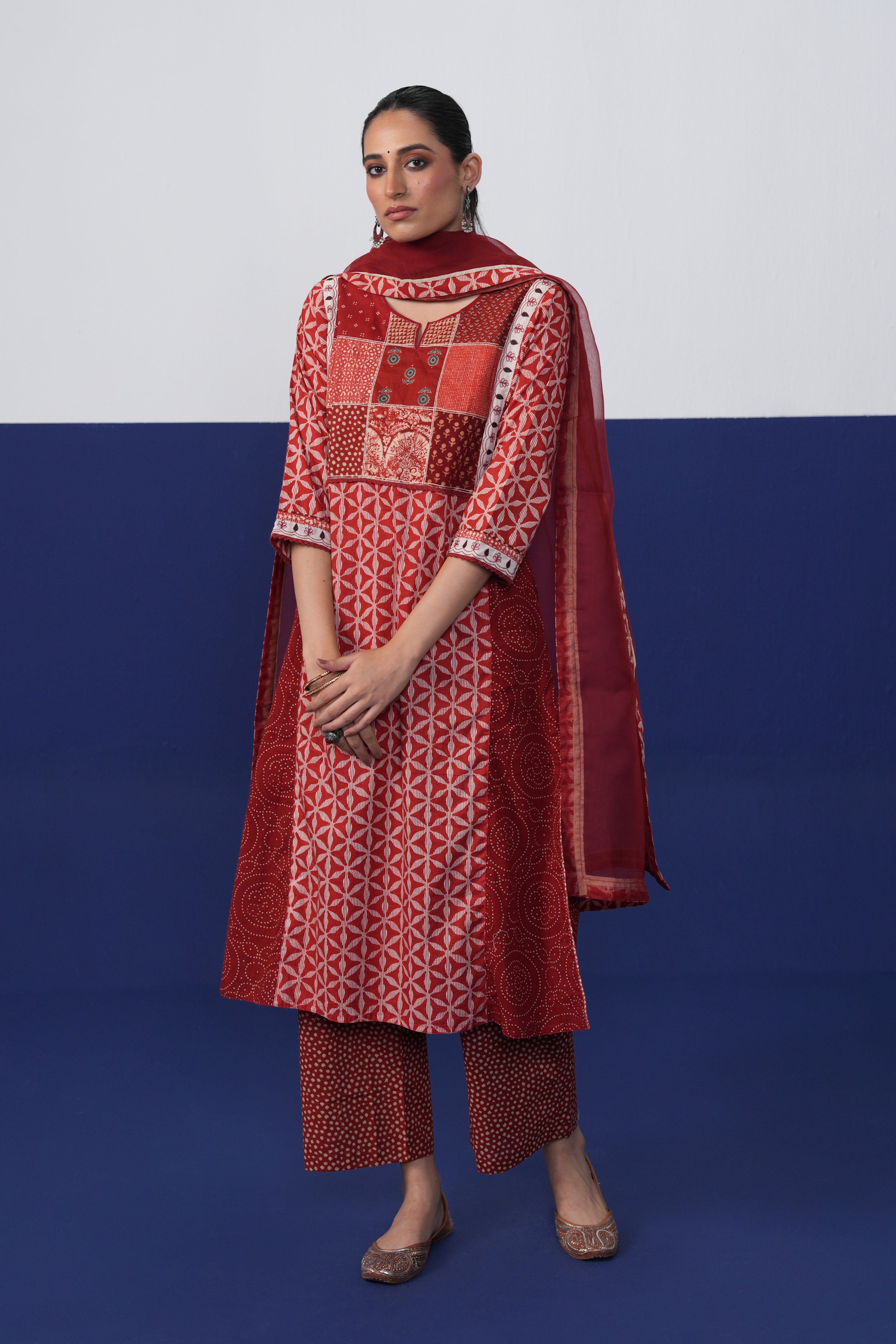Dienne Dupatta Red