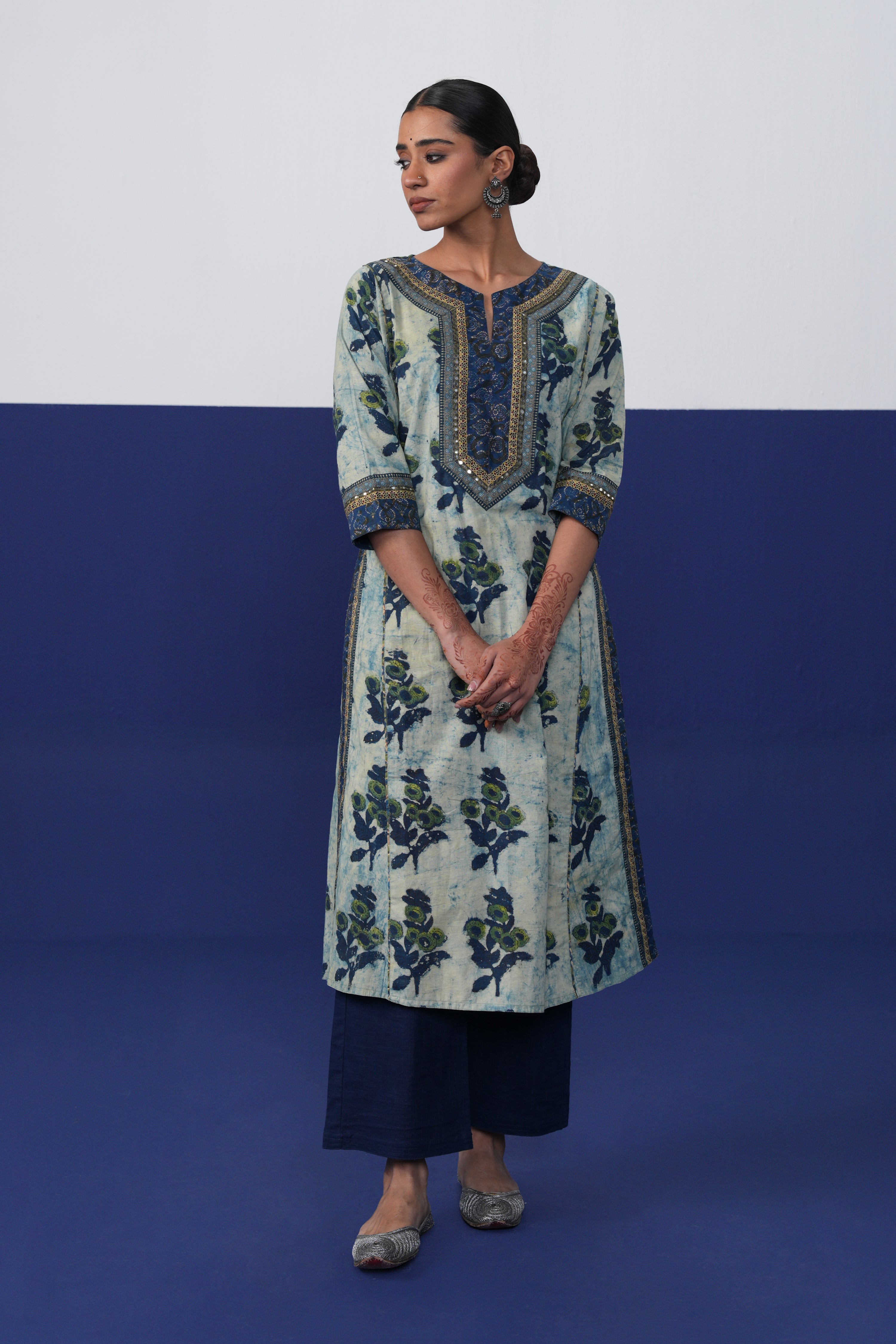 Rozana Pant Dark Blue