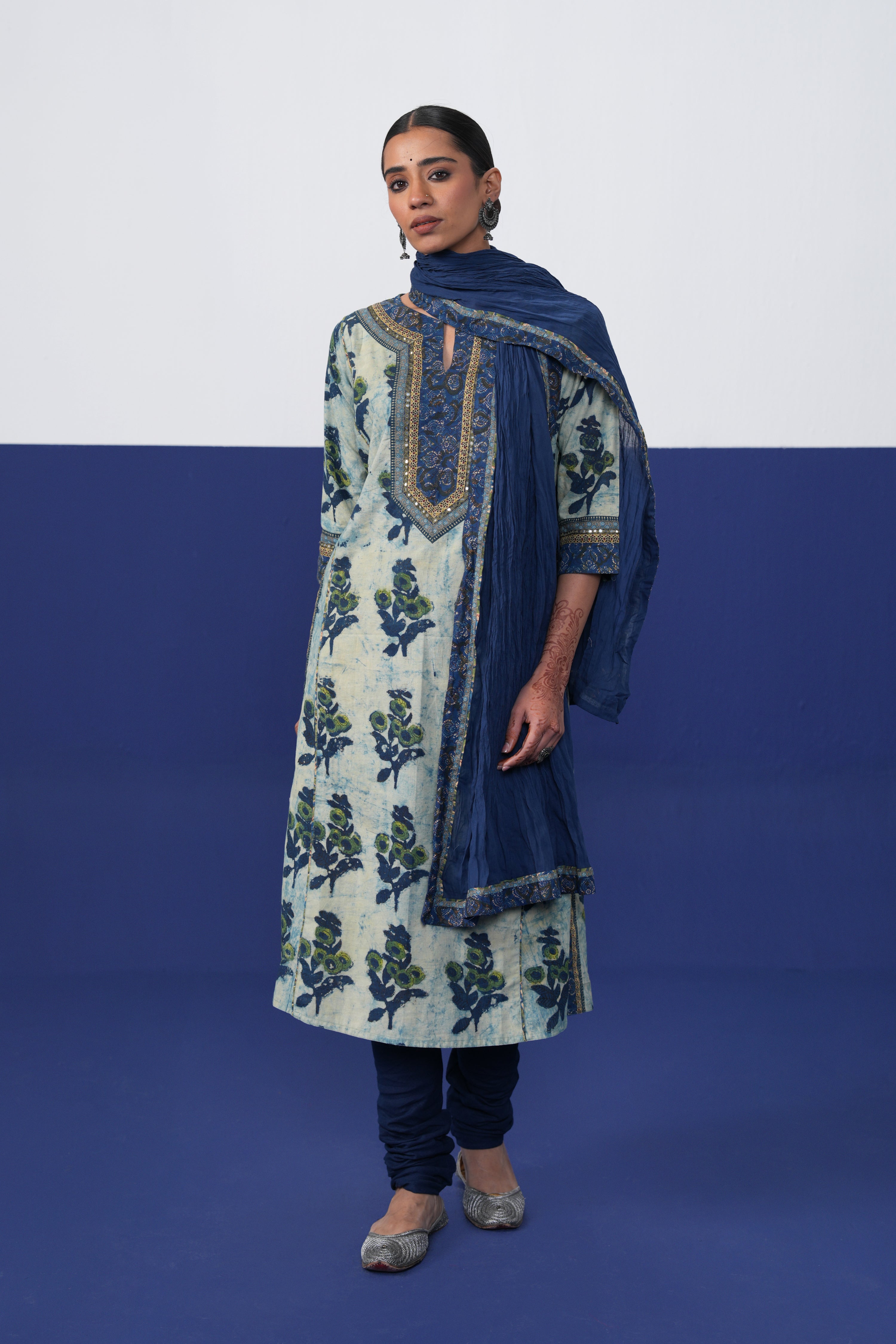 Rozana Dupatta Dark Blue
