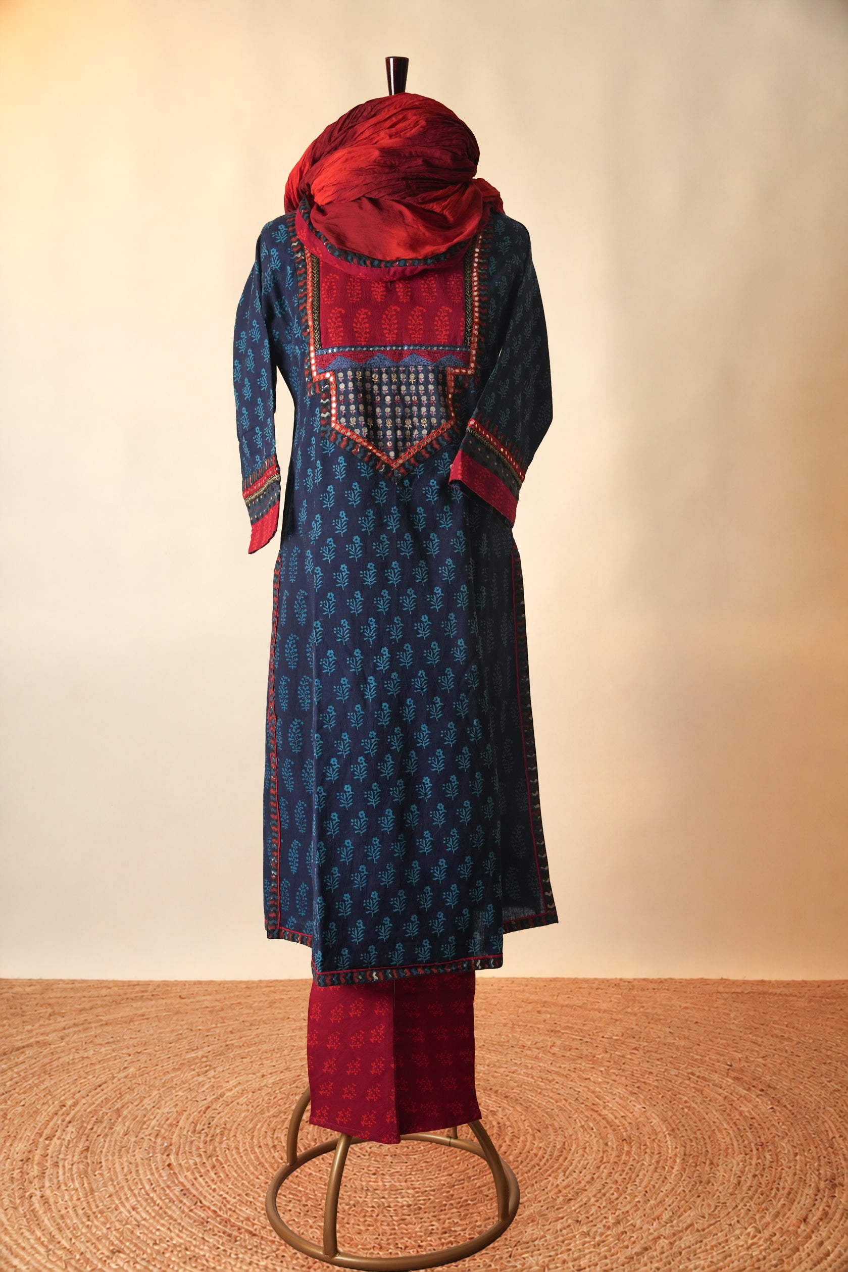Rozana Crinkled Cotton Dupatta Maroon Orange