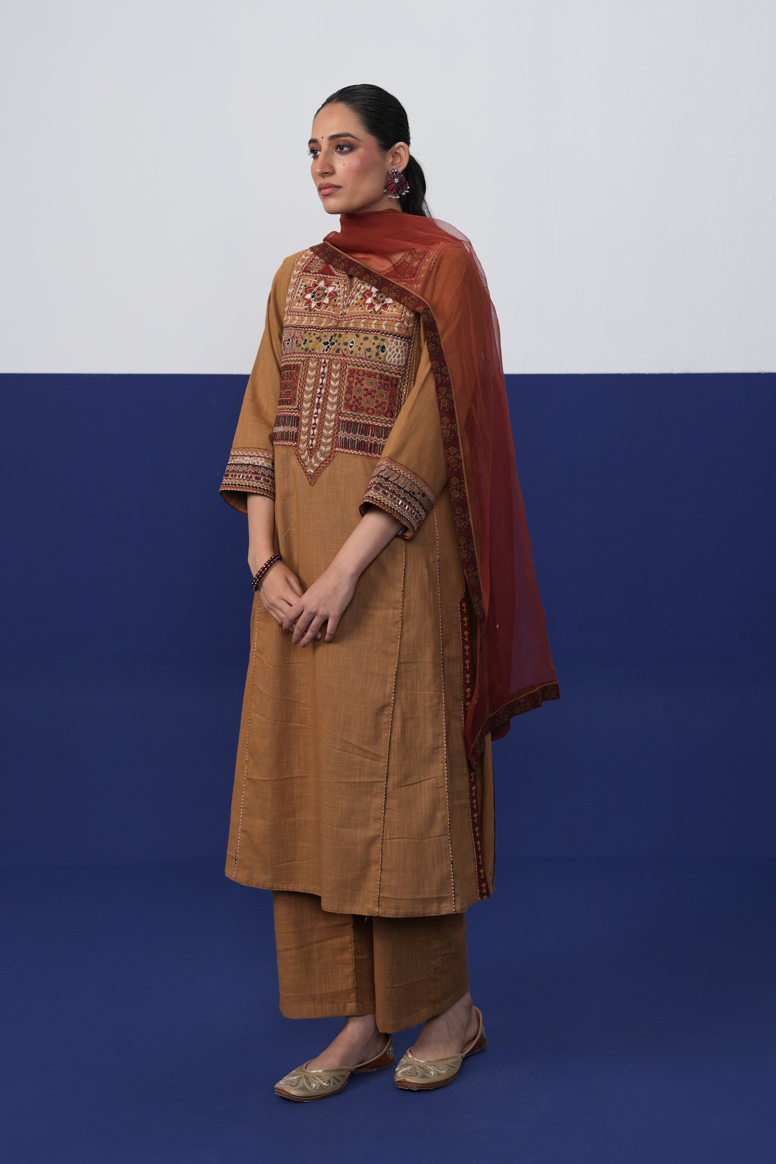 Tulsi Cotton Slub Embroidered Kurta Sand Brown