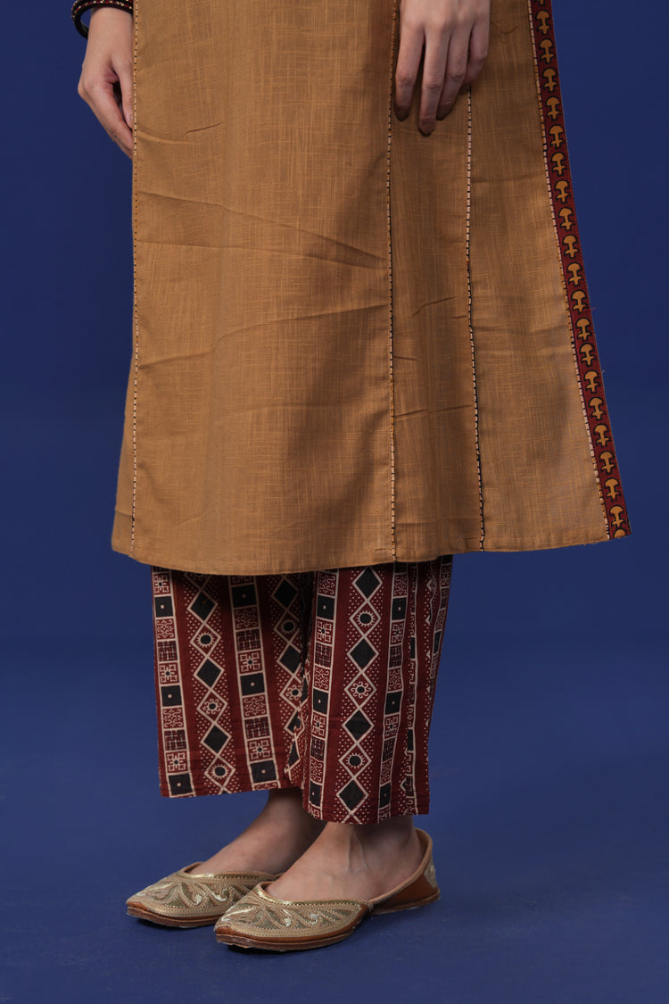 Tulsi Pant Maroon