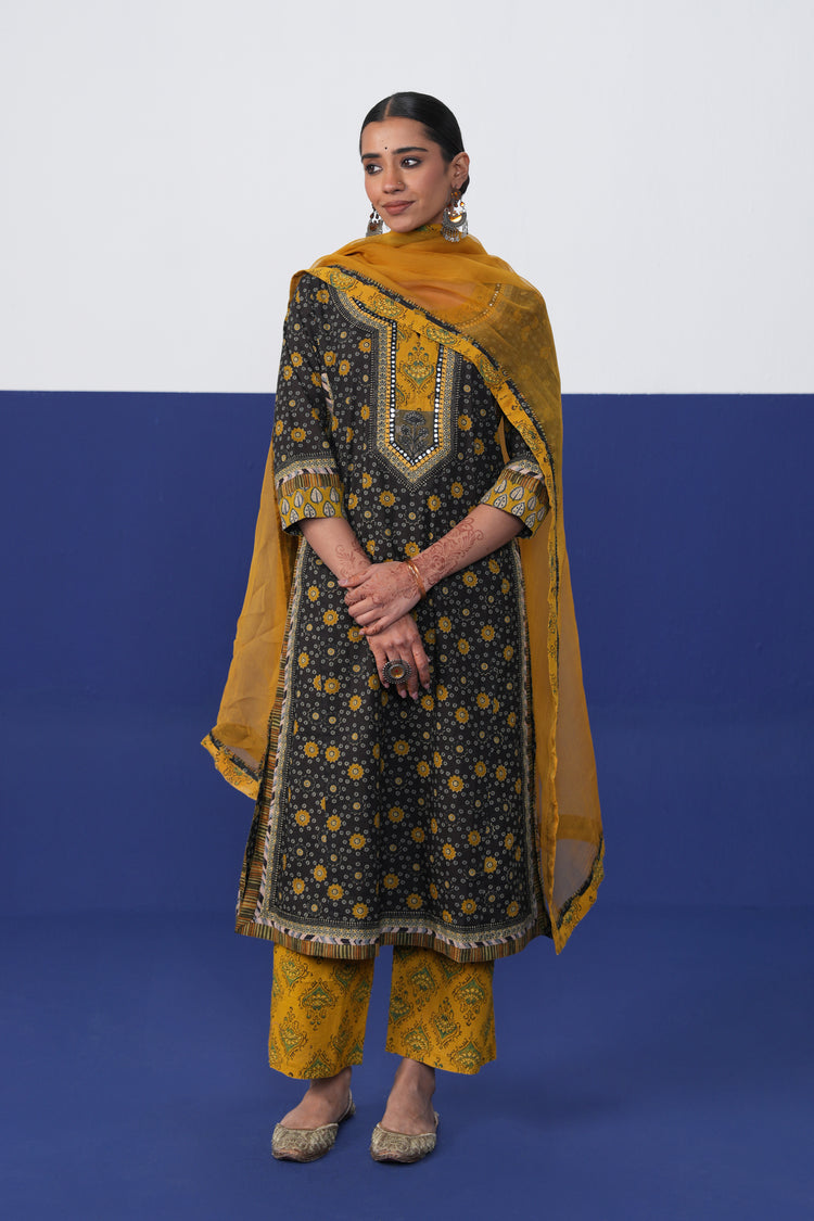 Medh Dupatta Mustard