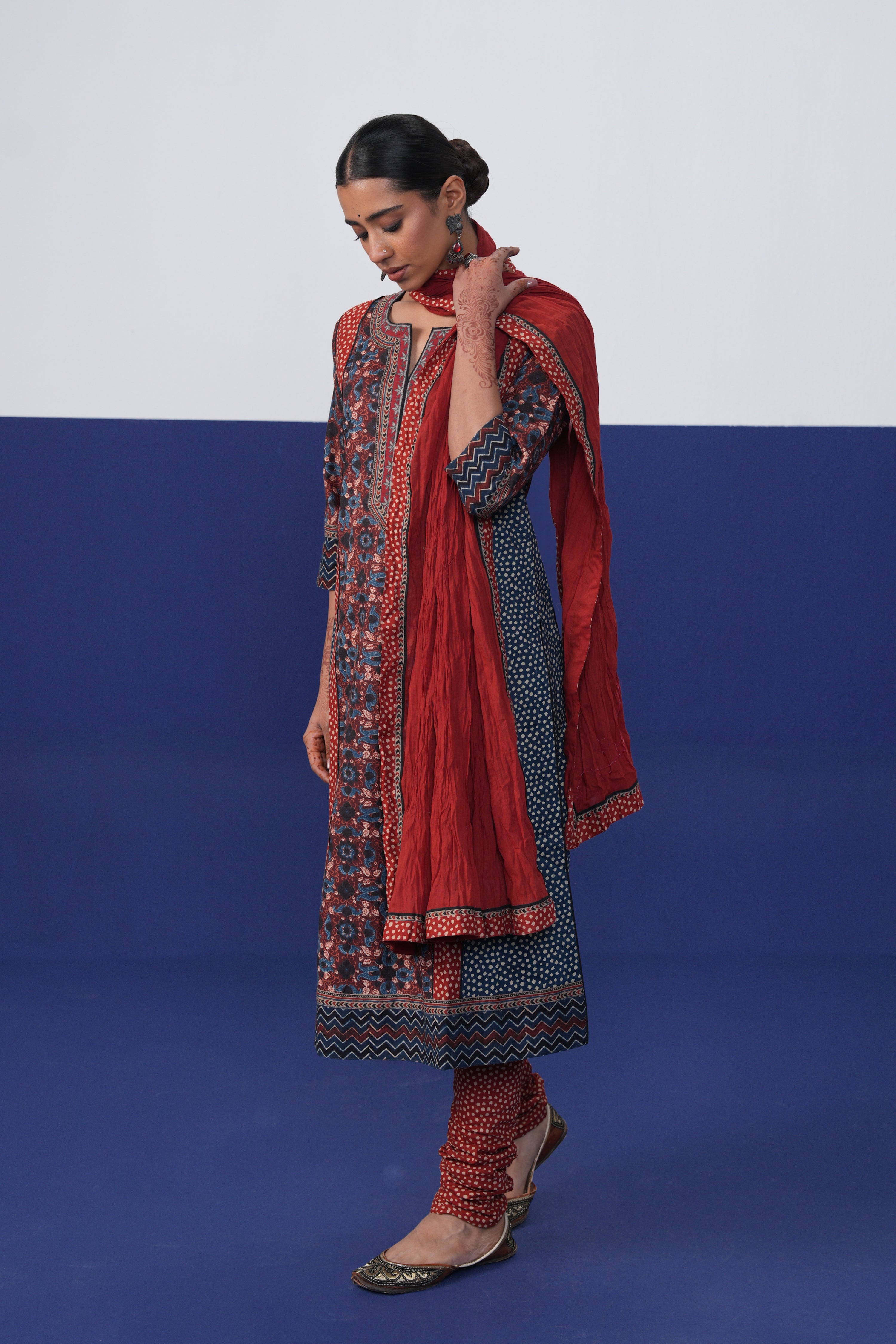 Rozana Dupatta Maroon