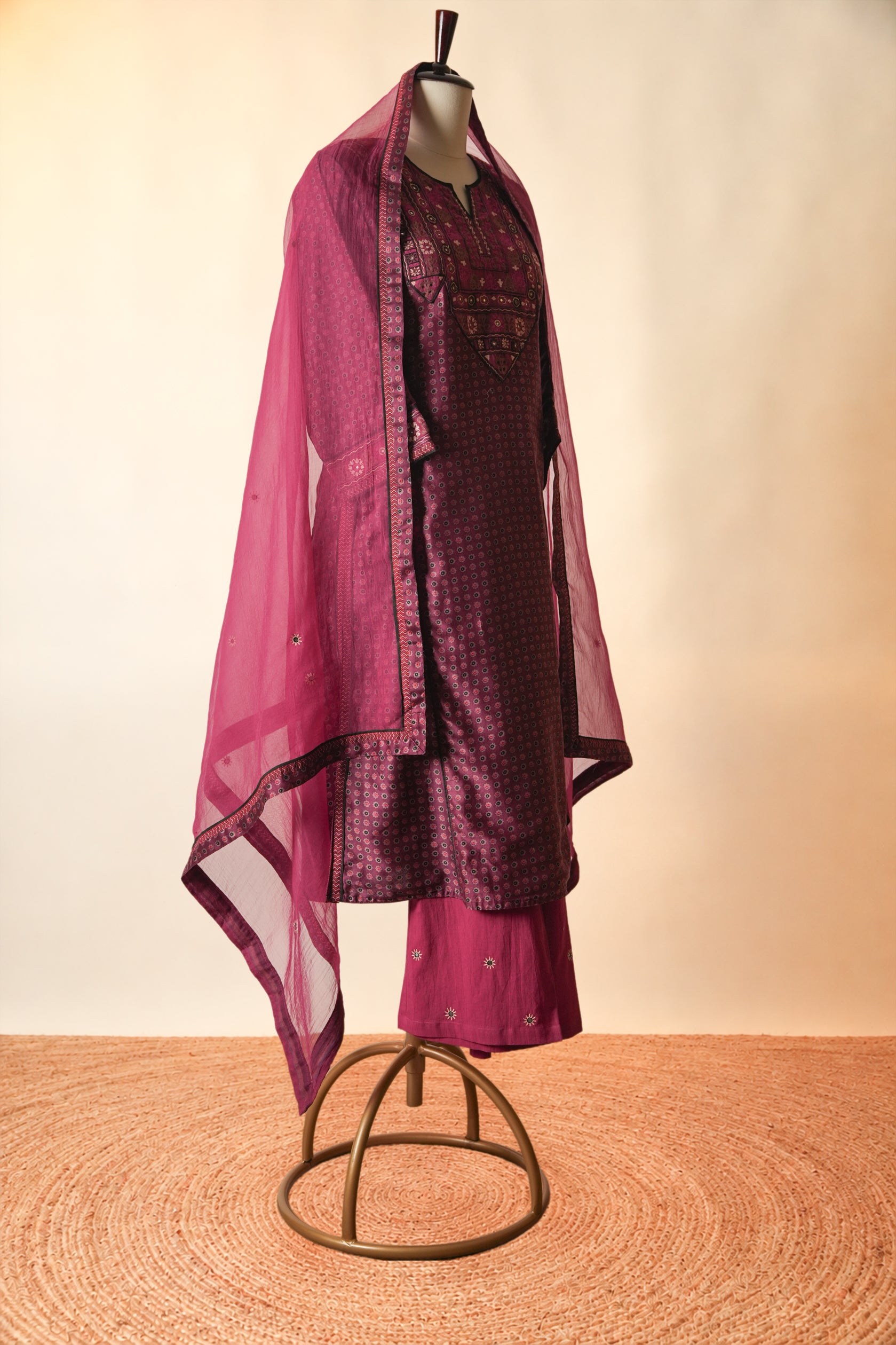Dienne Embroidered Printed Chanderi Kurta Mauve