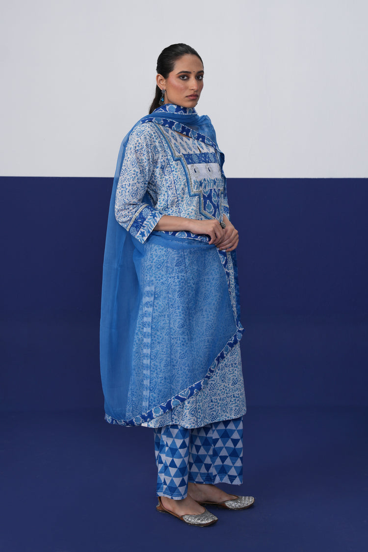 Adya Cotton Printed Kurta White Blue