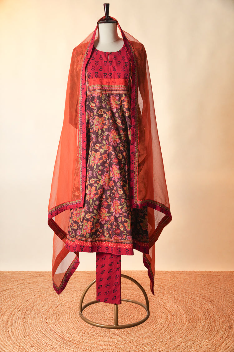 Crinkled Anarkali Printed kurta Wine