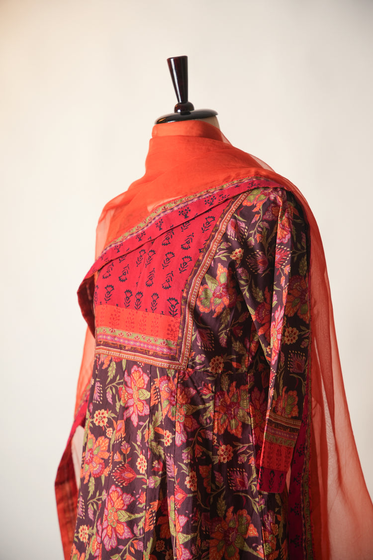 Crinkled Anarkali Printed kurta Wine