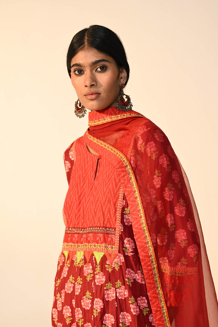 Rozana Crinkled Anarkali Printed Kurta Maroon Light Pink (Set Of 3)