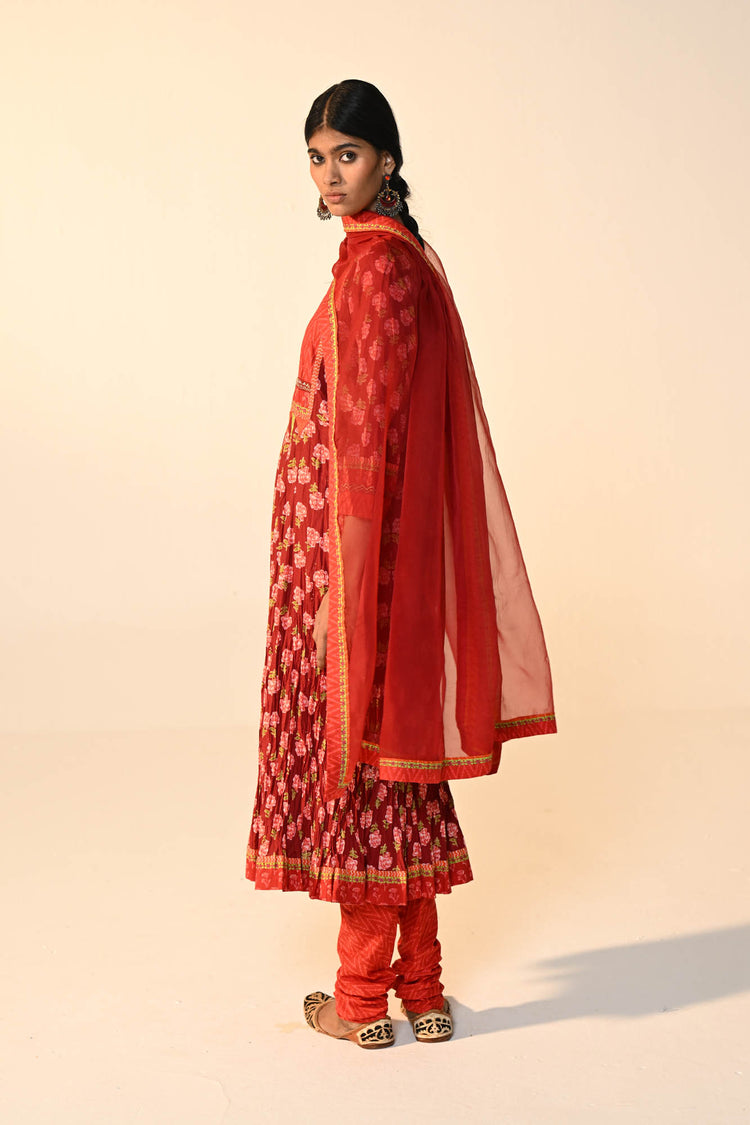 Rozana Crinkled Anarkali Printed Kurta Maroon Light Pink (Set Of 3)