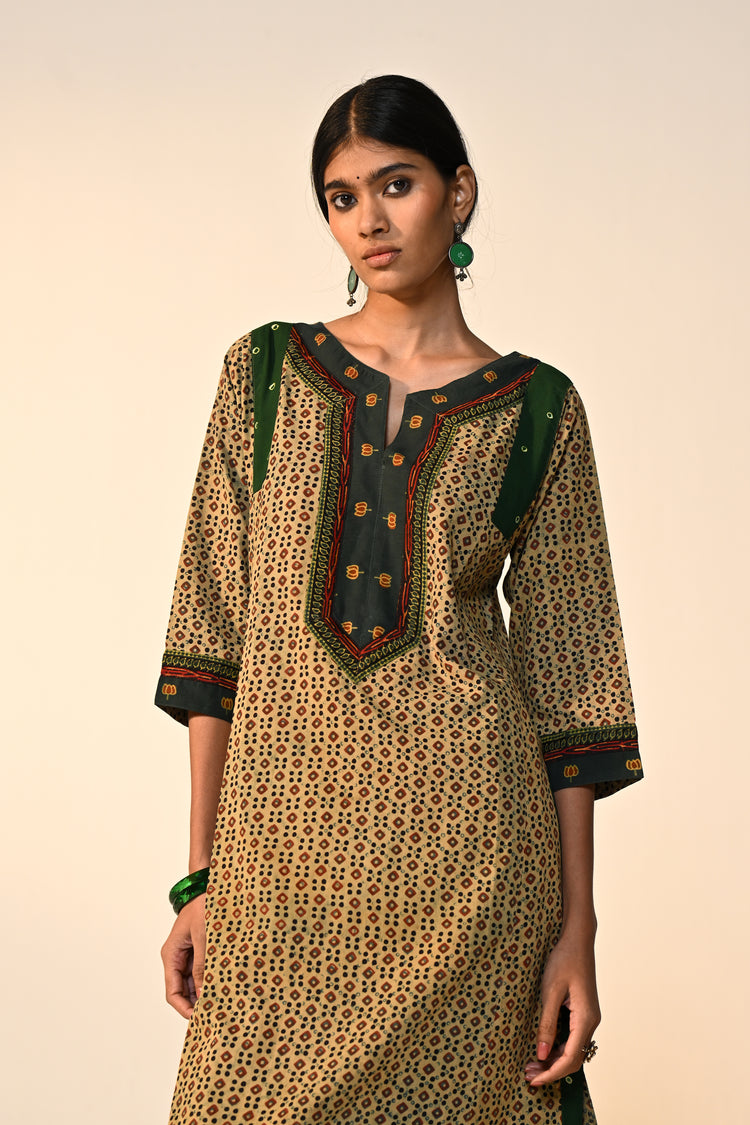 Adara Cotton Vanaspati Printed Kurta Beige Green