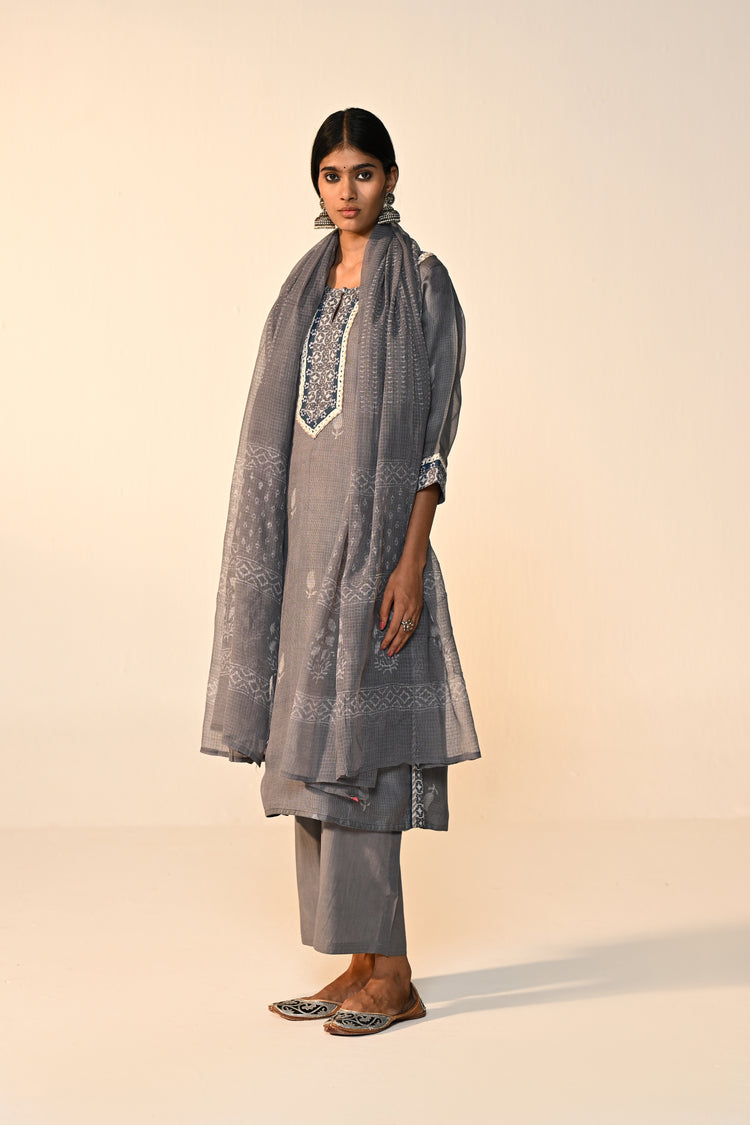 Rozana Kota Silk Printed Kurta Grey (Set Of 2)
