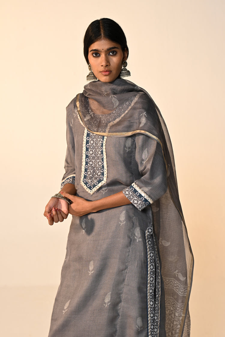Medh Kota Silk Dupatta Grey