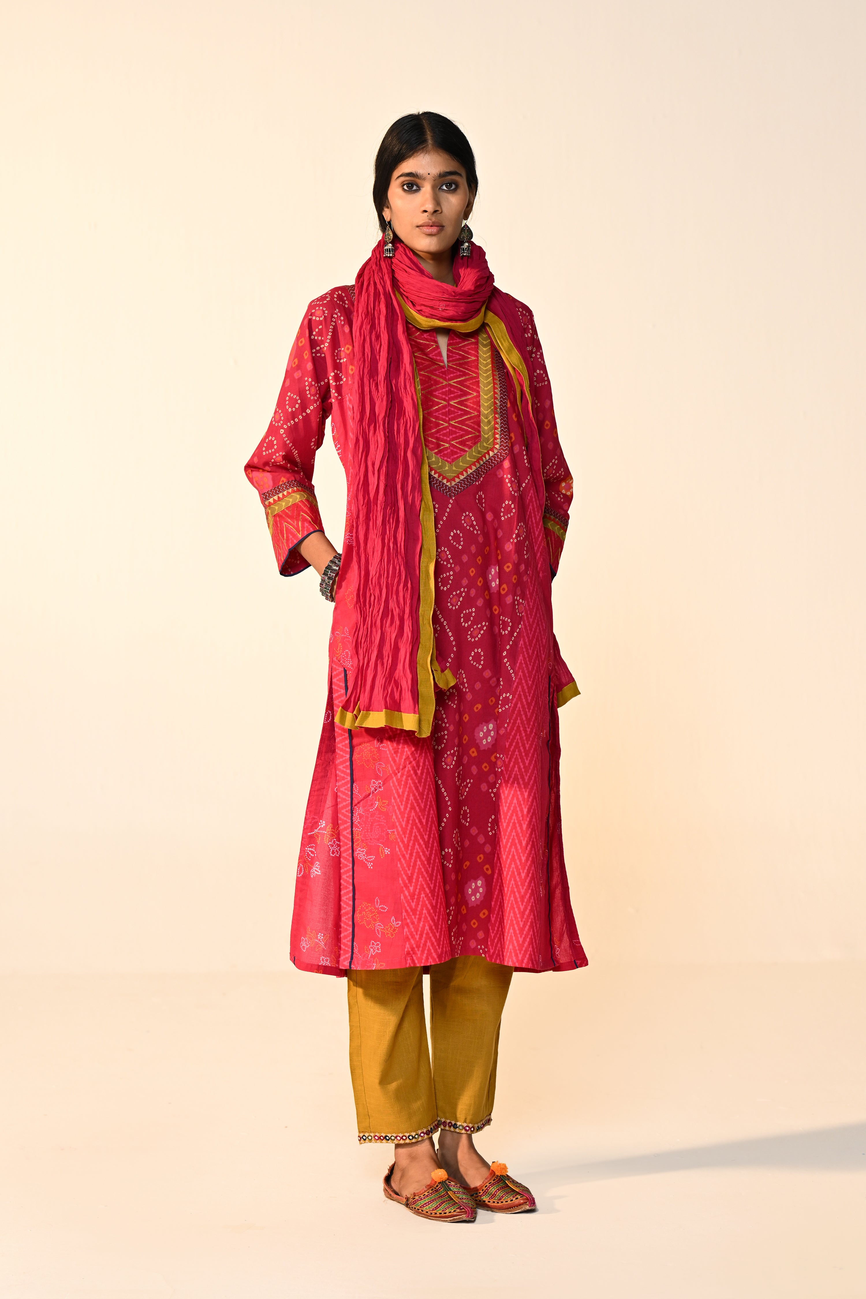 Adya Cotton Bandhani Printed Kurta Pink (Set Of 3)