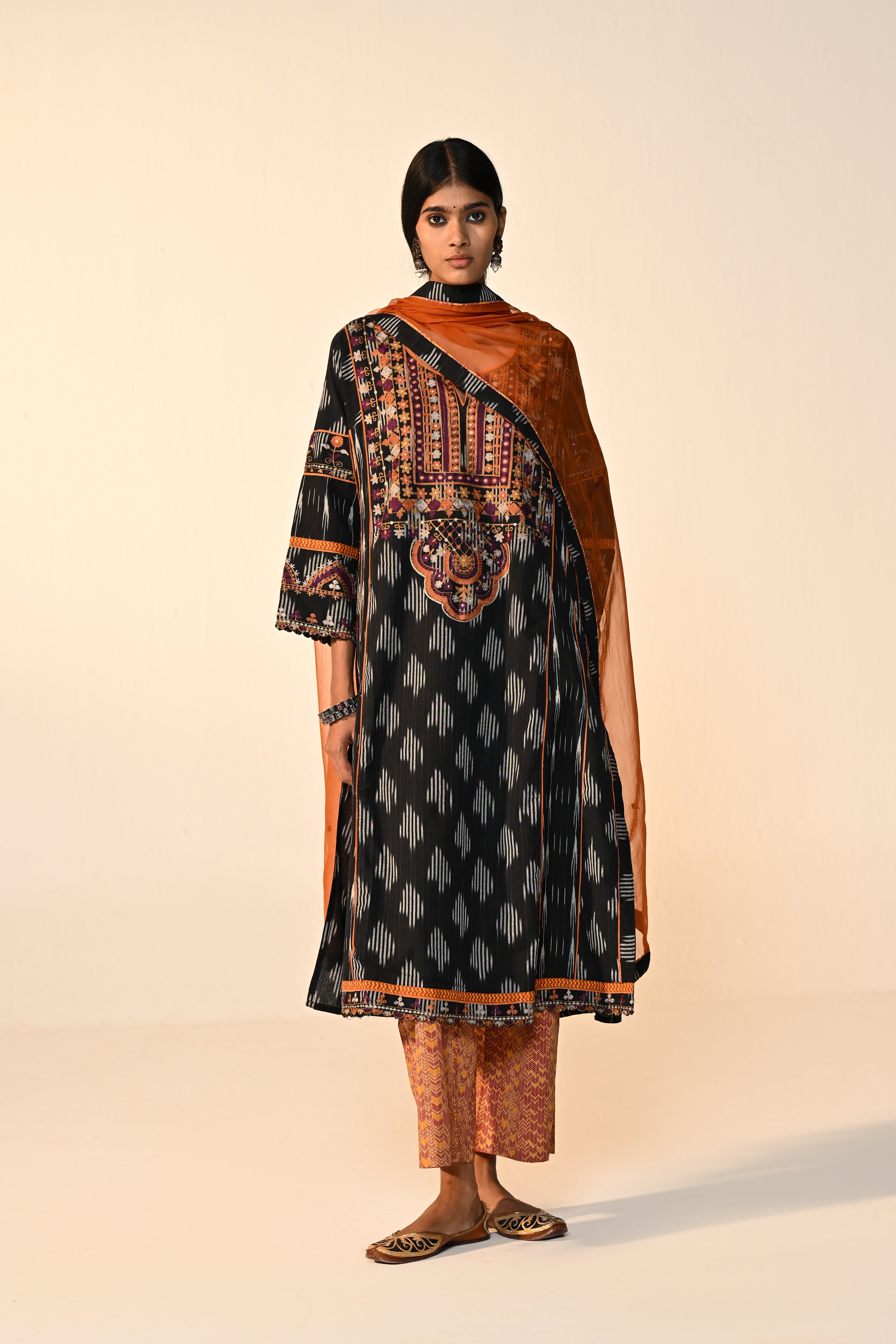 Madhu Cotton Ikkat Printed Embroidered Kurta Black (Set Of 3)
