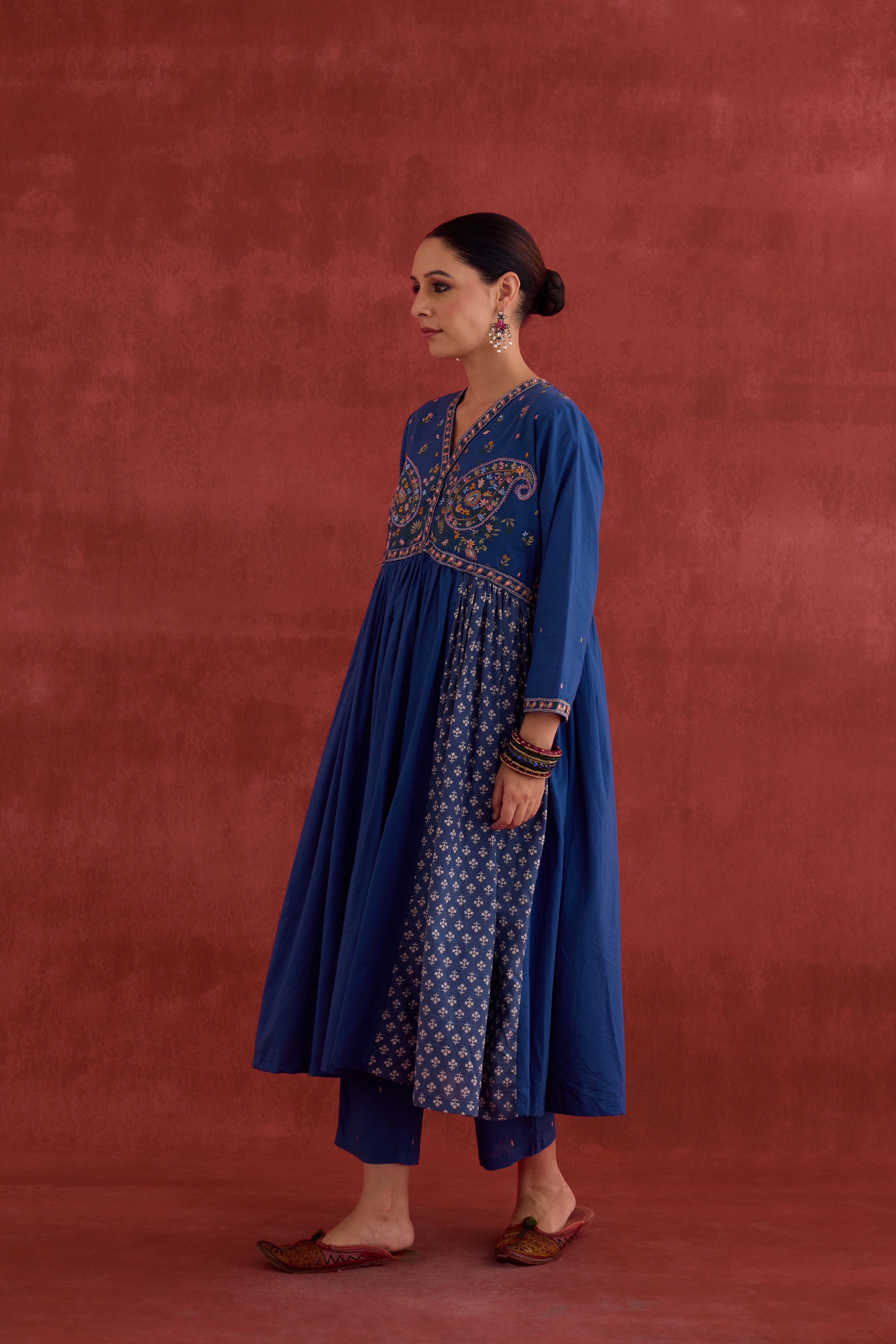 Soha Embroidered Kurta Blue (10040111333675)