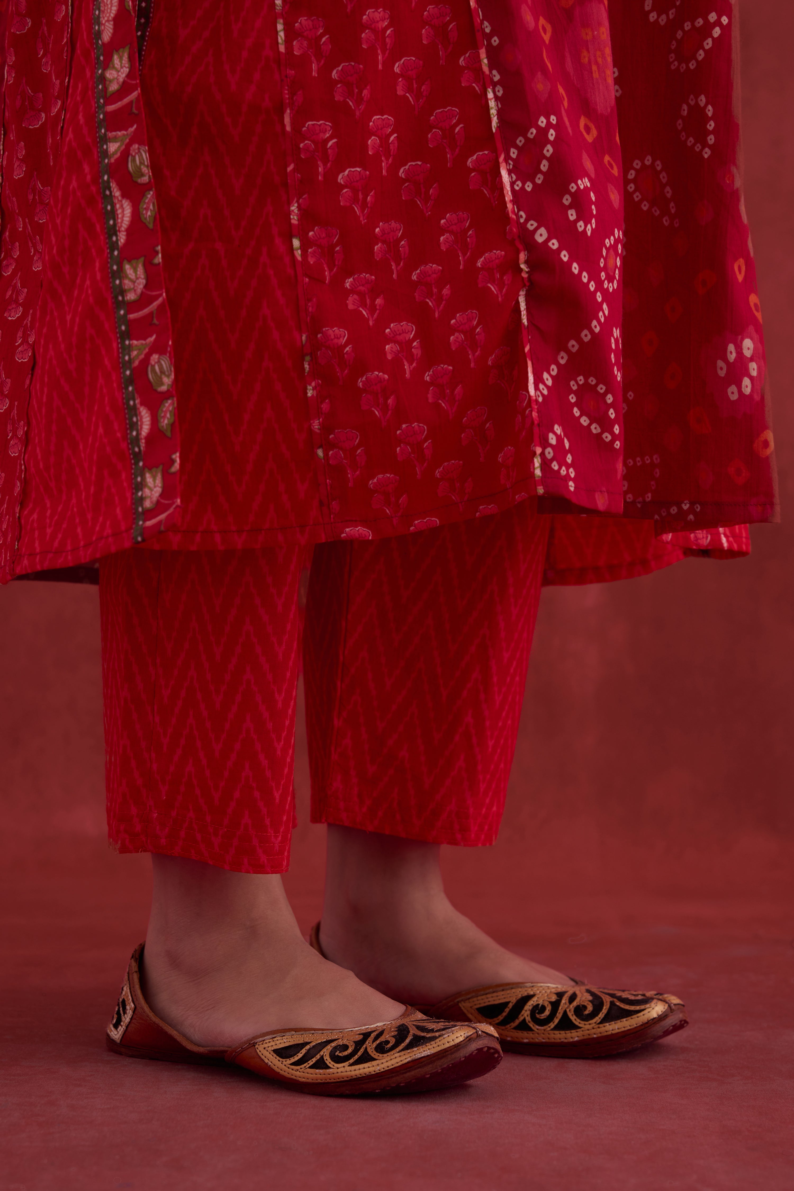 Ananya Pant Red (10049104183595)