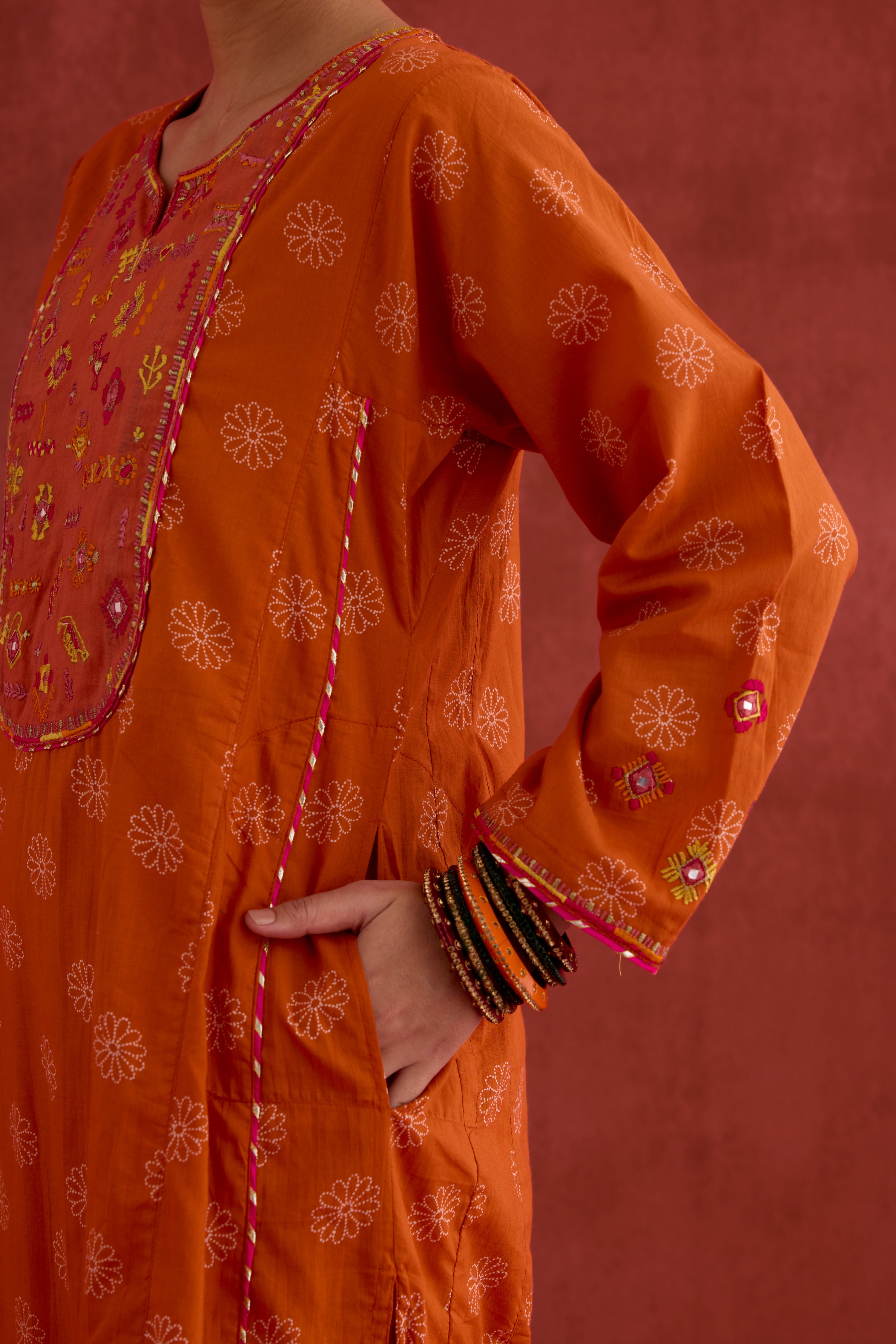 Tulsi Embroidered Printed Kurta Orange (10039958044971)