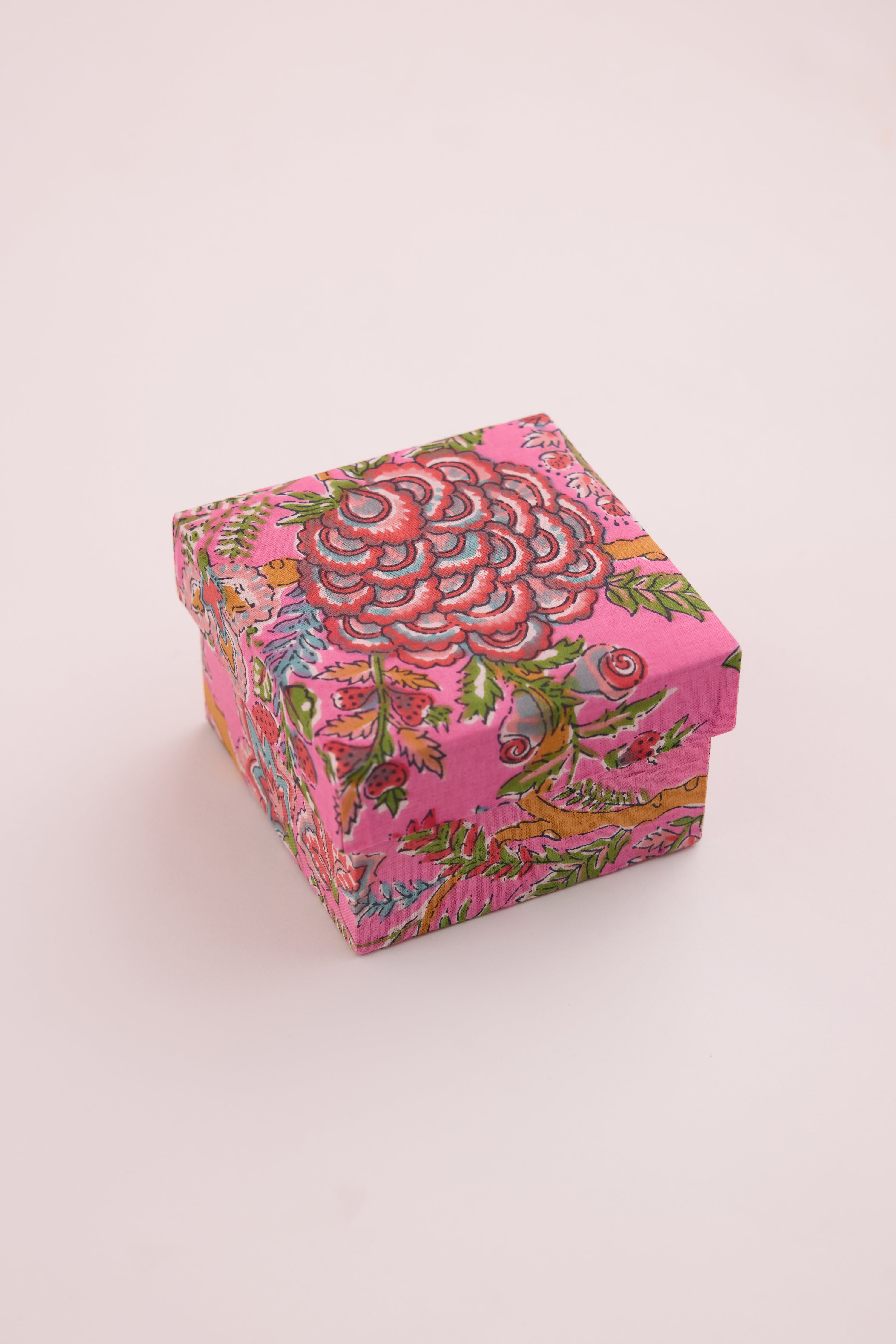 Utility Box Light Pink (10040370561323)