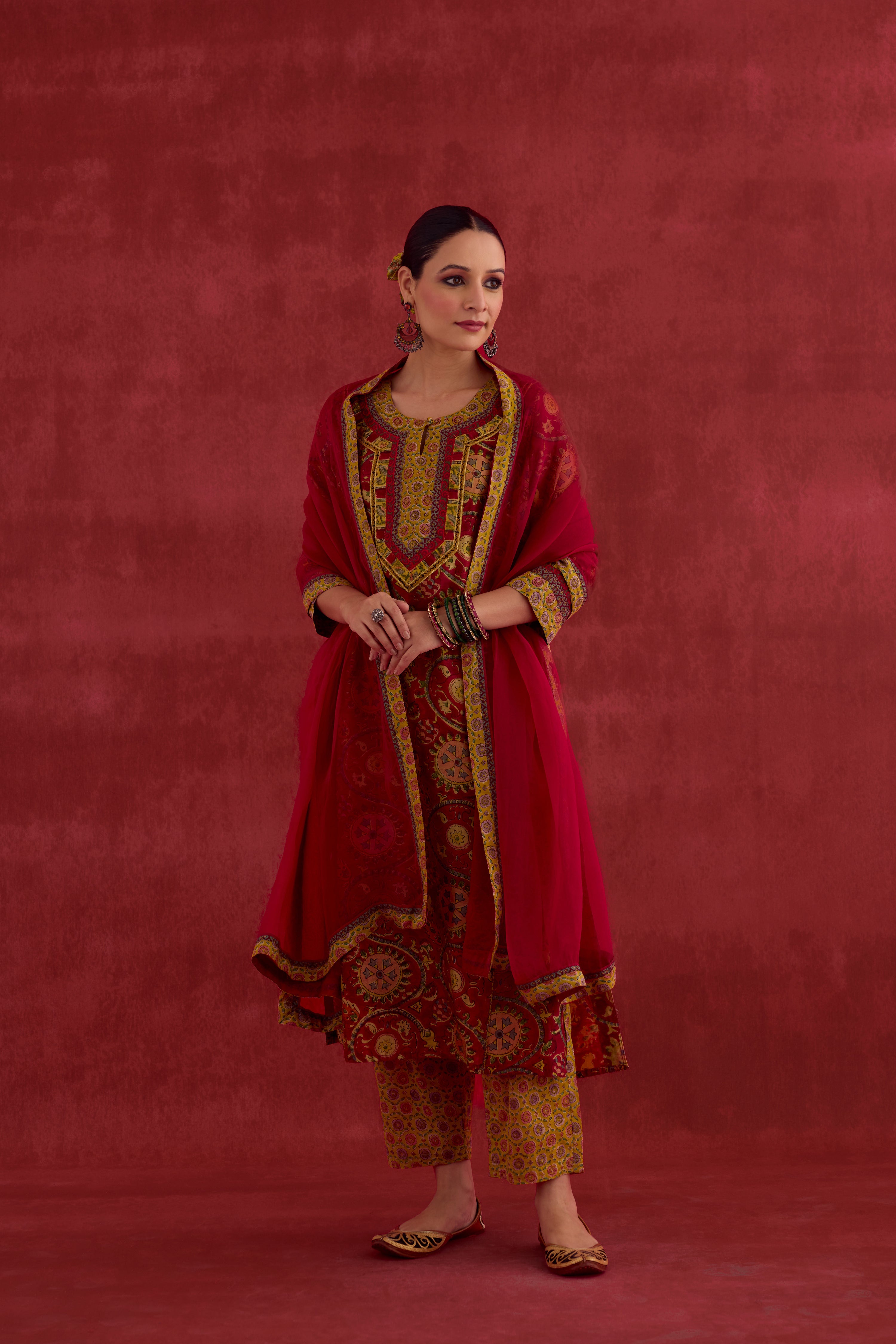 Medh Dupatta Red (10039703470379)