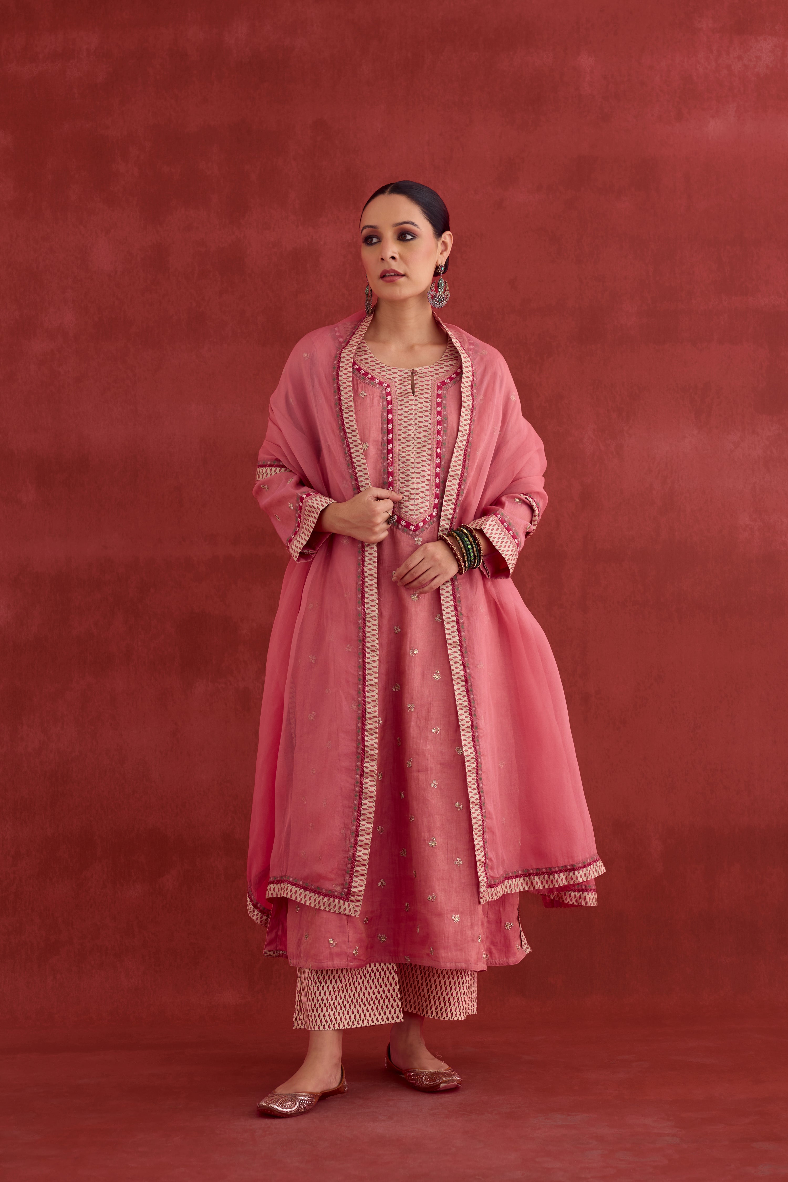 Adya Embroidered Mul Chanderi Kurta Blush Pink (10039340368171)