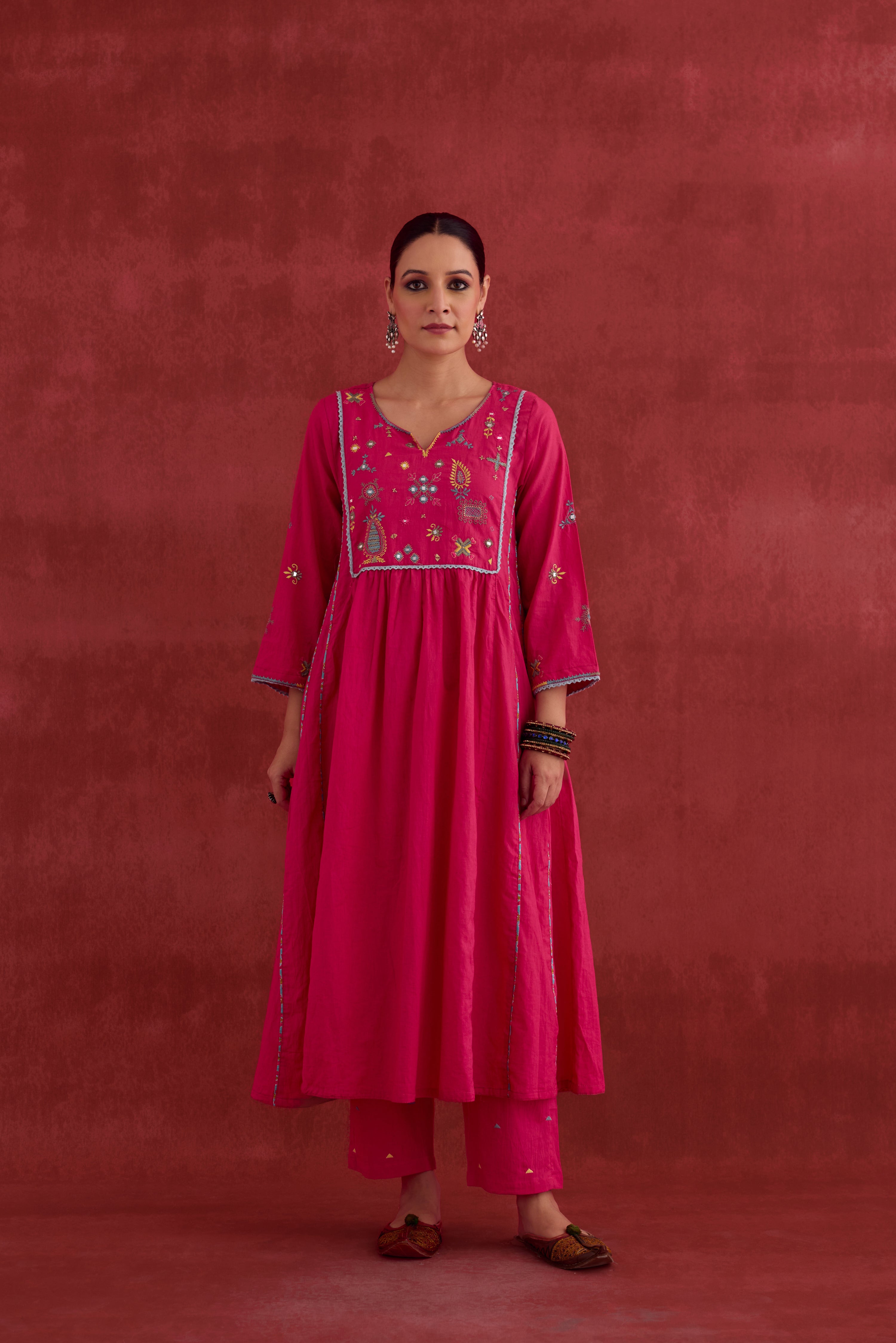 Dreamy Embroidered Kurta Hot Pink (10040120410411)