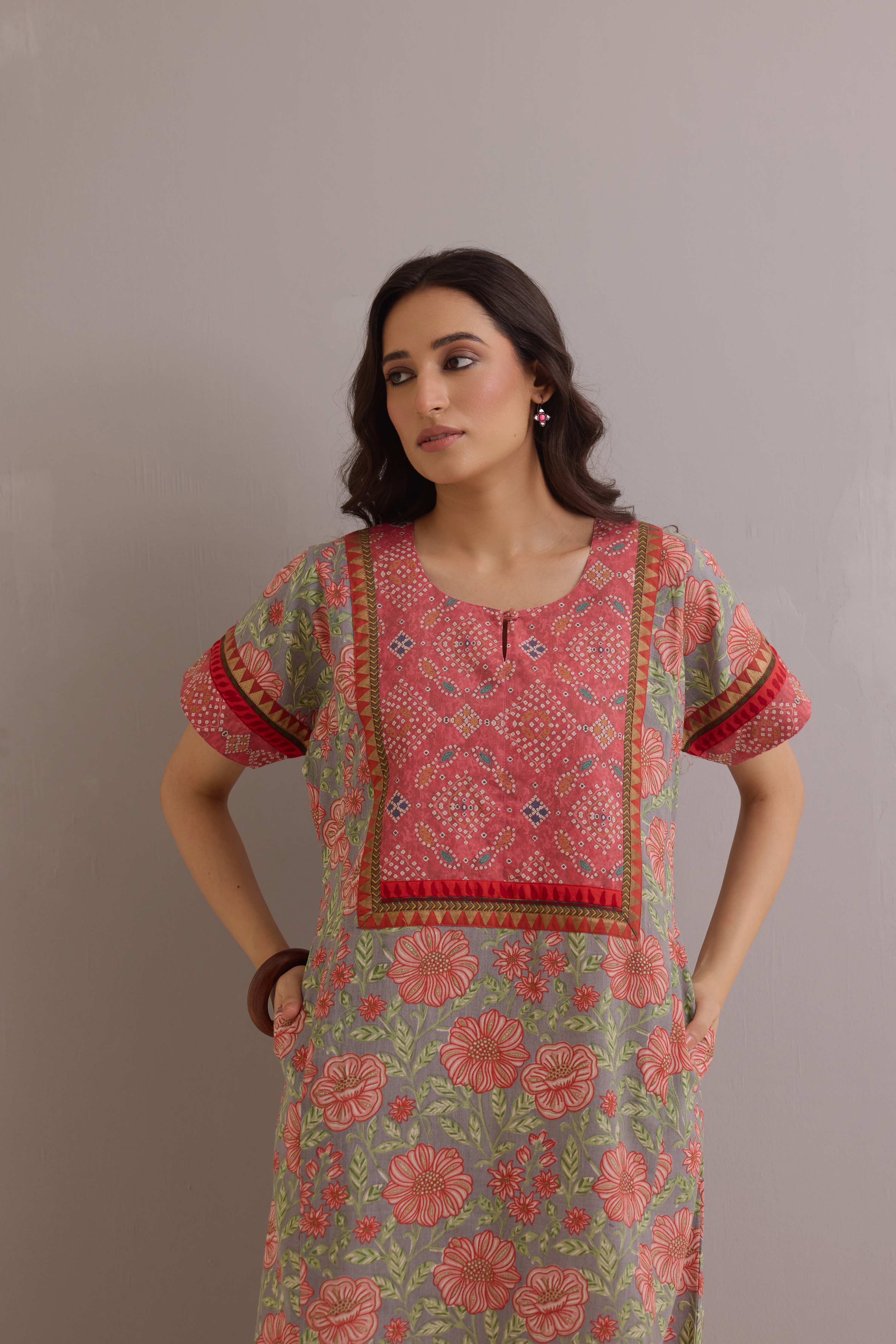 Rozana Cotton Slub Printed Caftan Grey Peach
