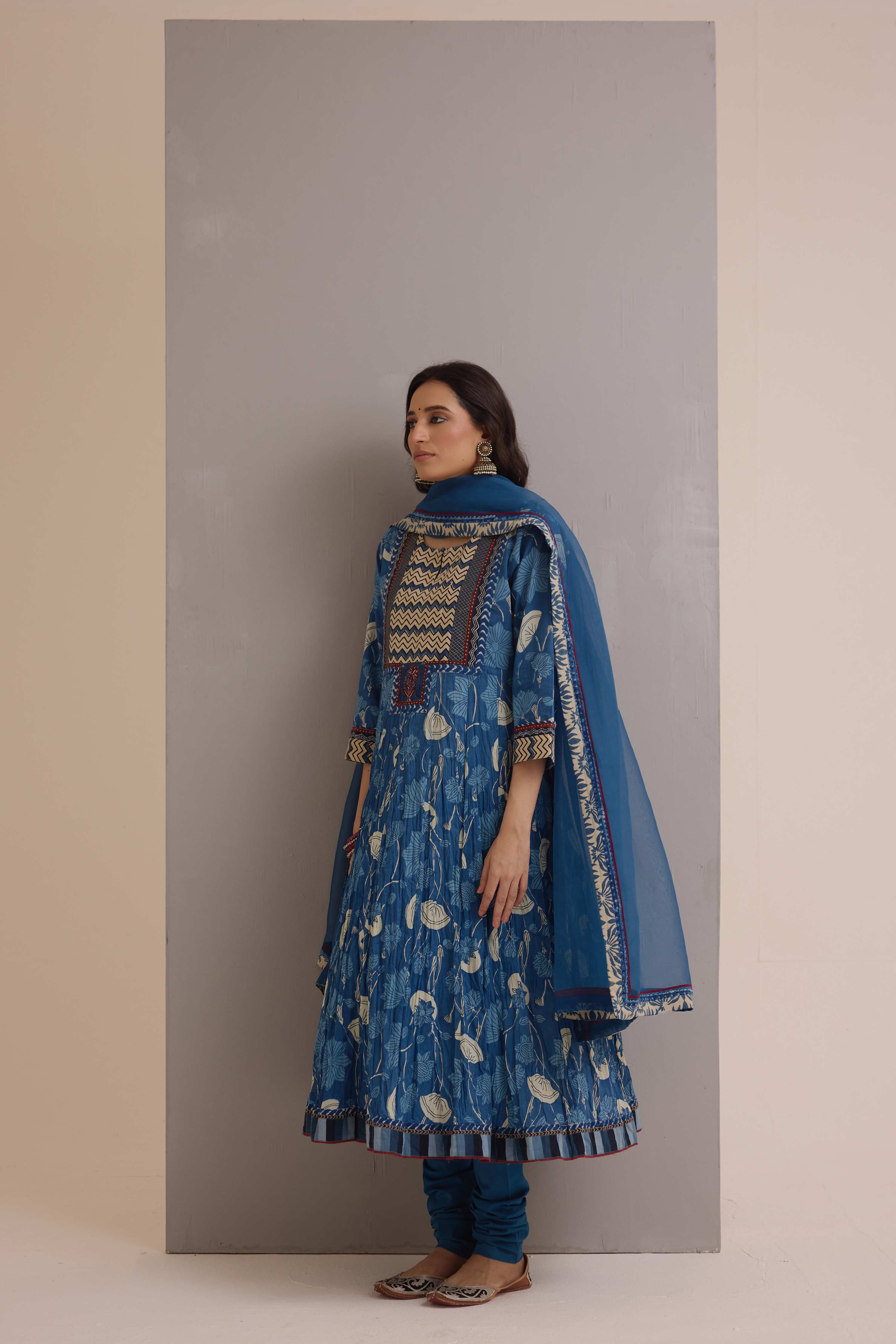 Crinkled Cotton Printed Anarkali Kurta Indigo