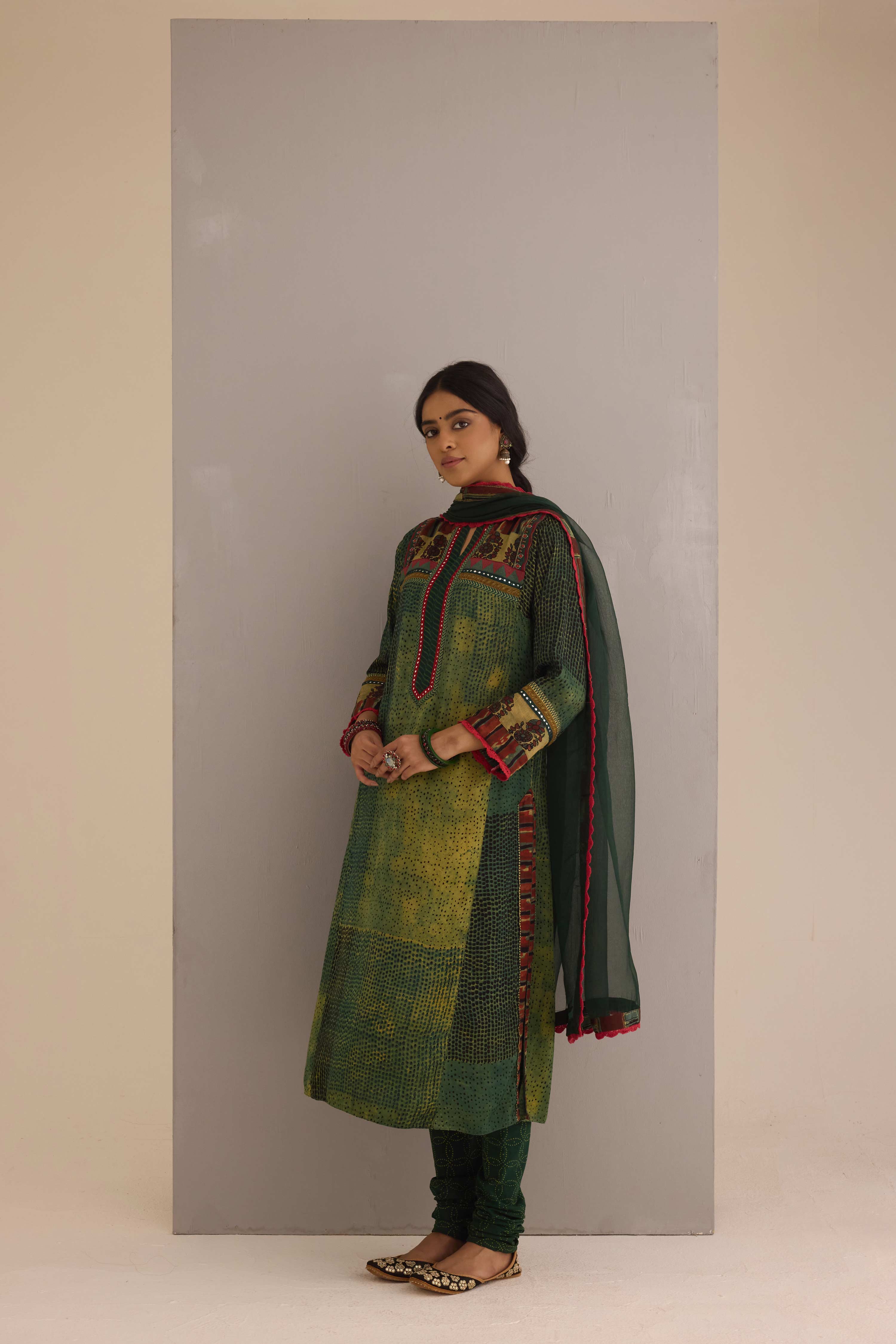 Medh Treated Chiffon Dupatta Green