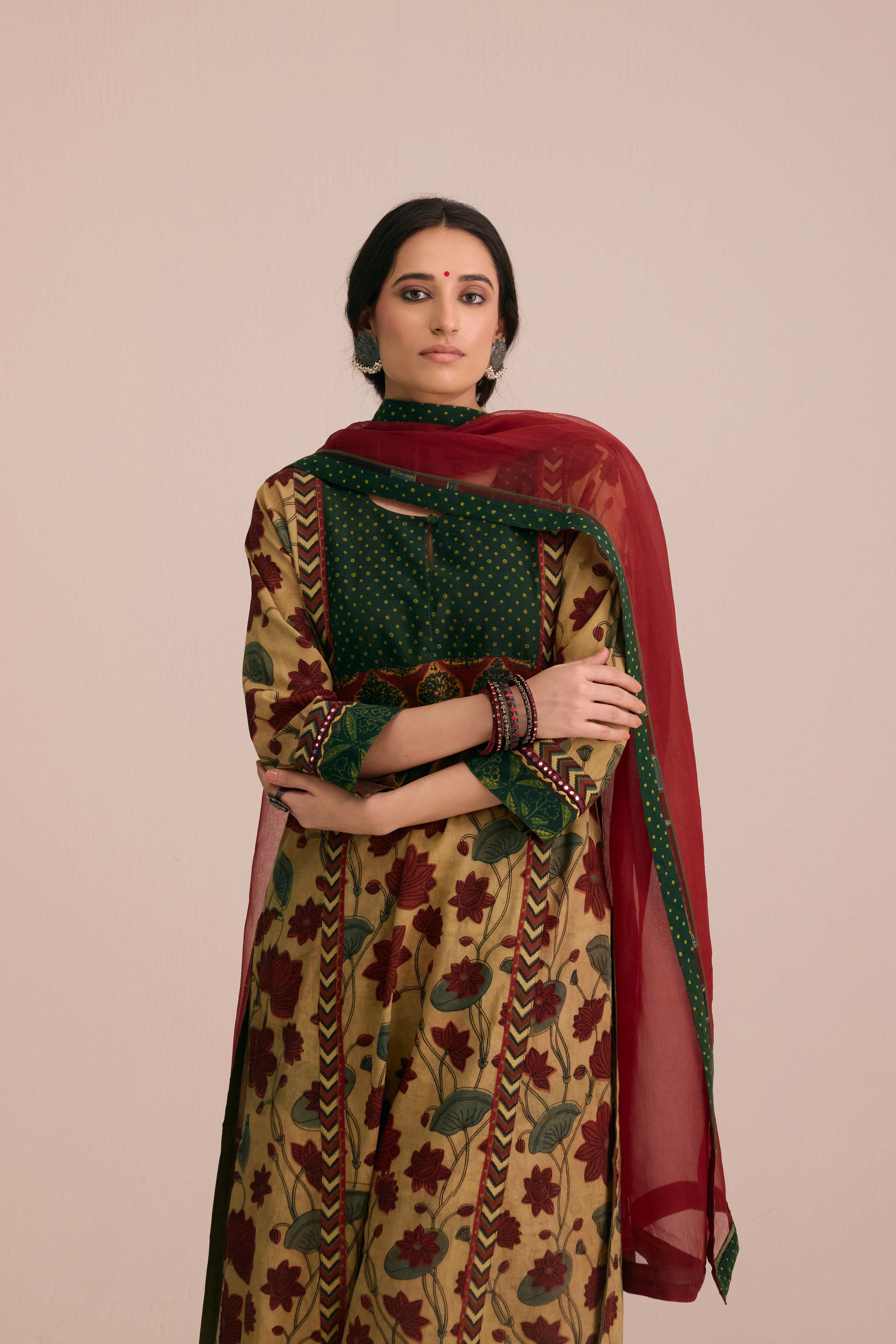 Medh Treated Chiffon Dupatta  Maroon