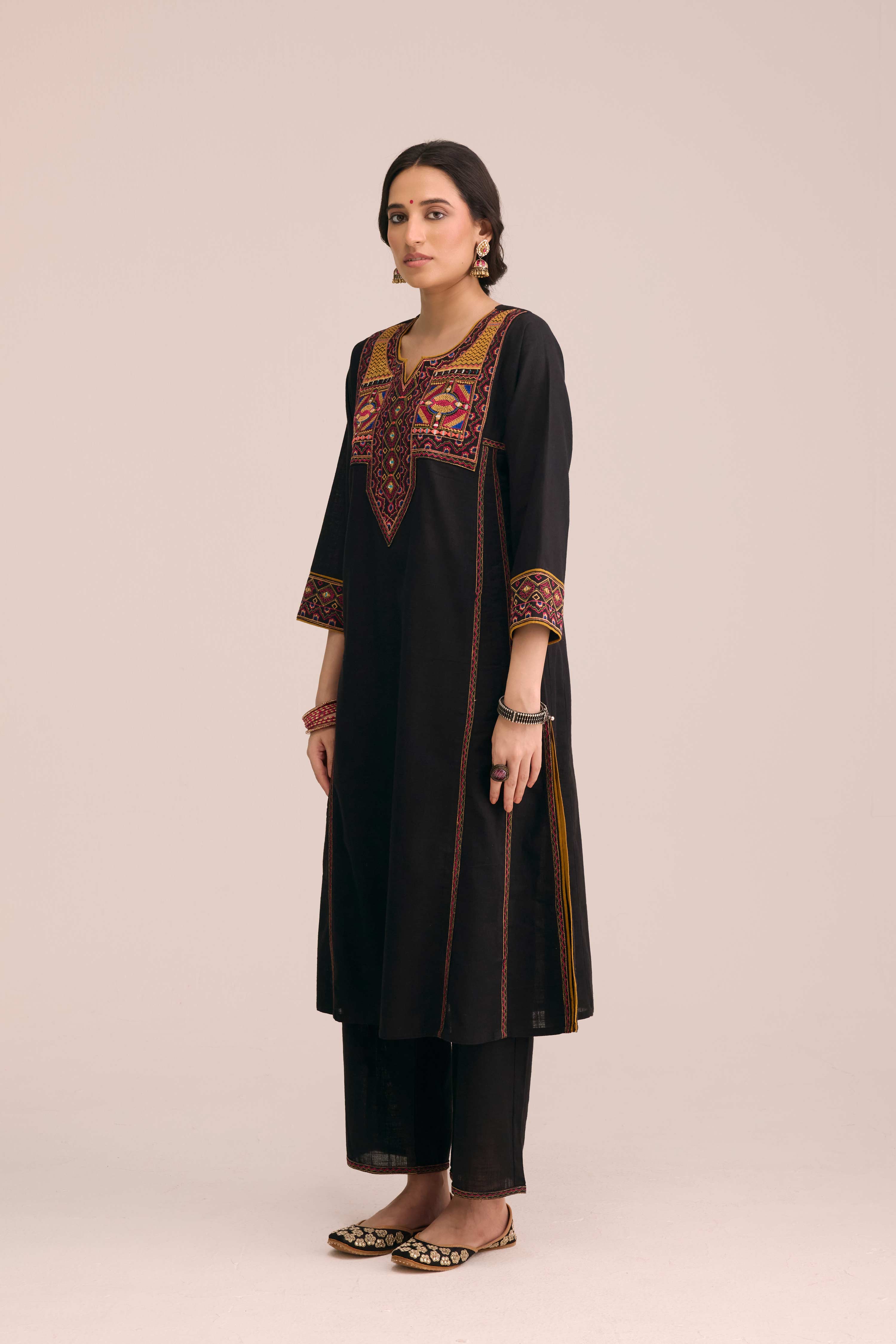Straight Embroidered Pant Black