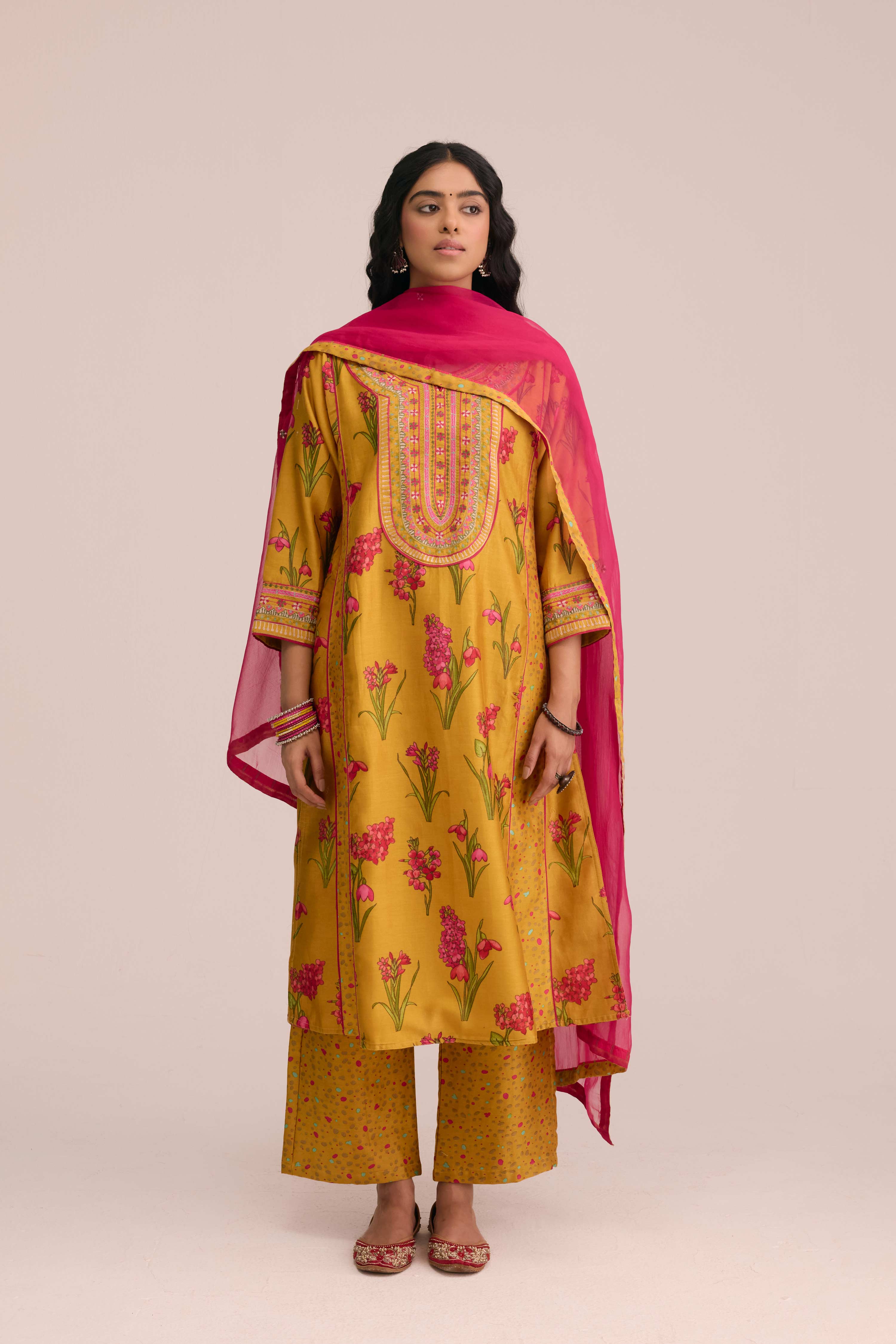 Straight Chanderi Printed Pant Yellow