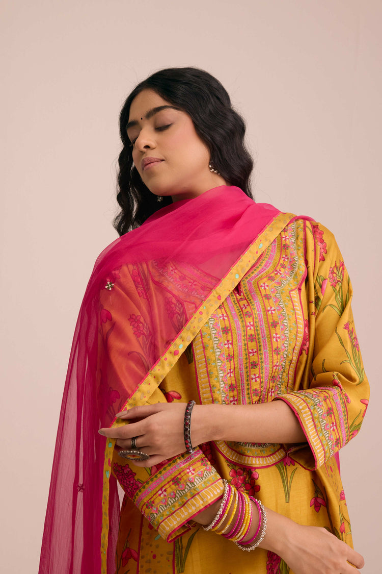 Tulsi Embroidered Chanderi Printed Kurta Yellow
