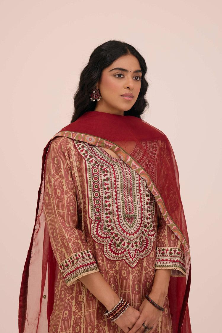 Tulsi Embroidered Chanderi Printed Ensemble Maroon (Set of 3)