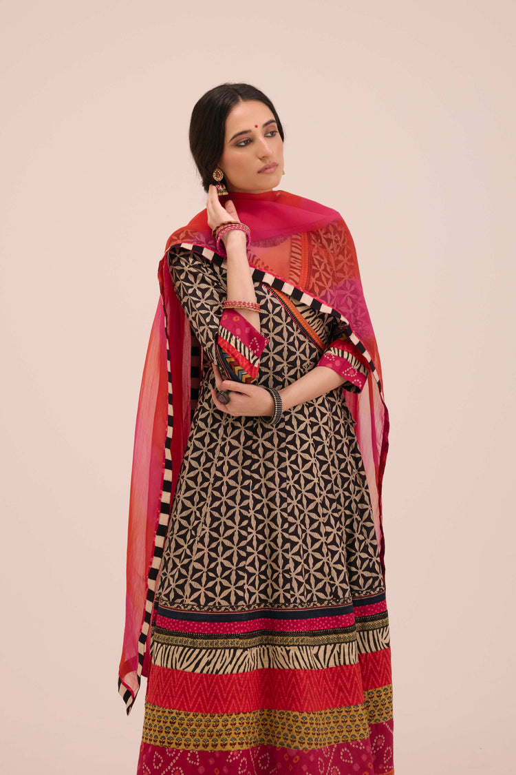 Nargis Cotton Angrakha Anarkali Ensemble Black Pink (SO3)