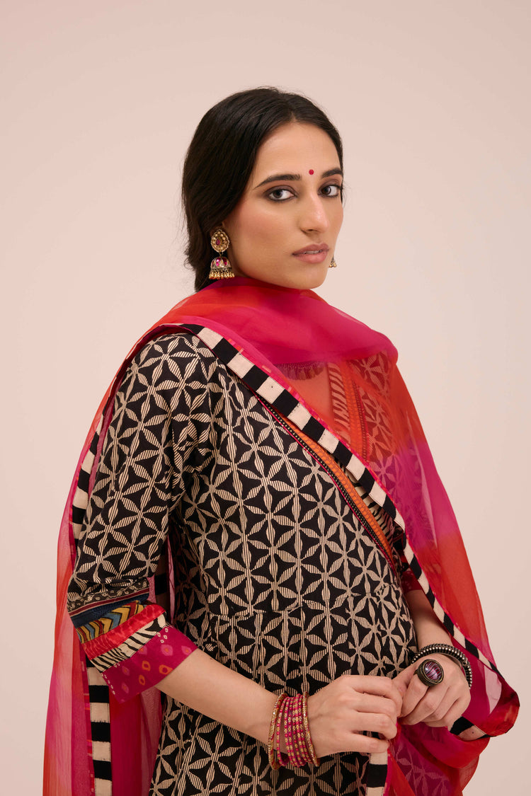 Nargis Cotton Angrakha Anarkali Ensemble Black Pink (SO3)