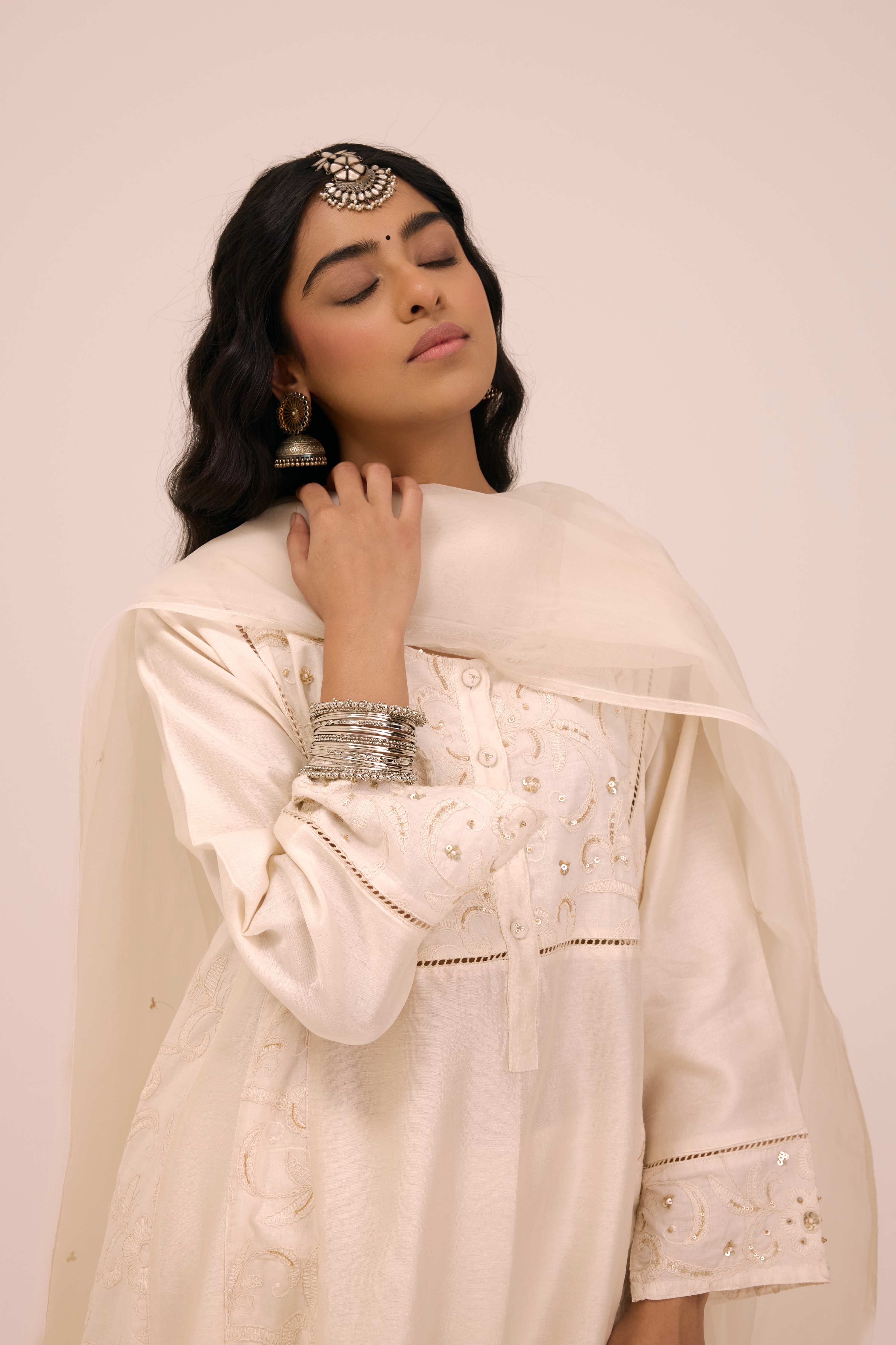 Kia Embroidered Chanderi Kurta Cream