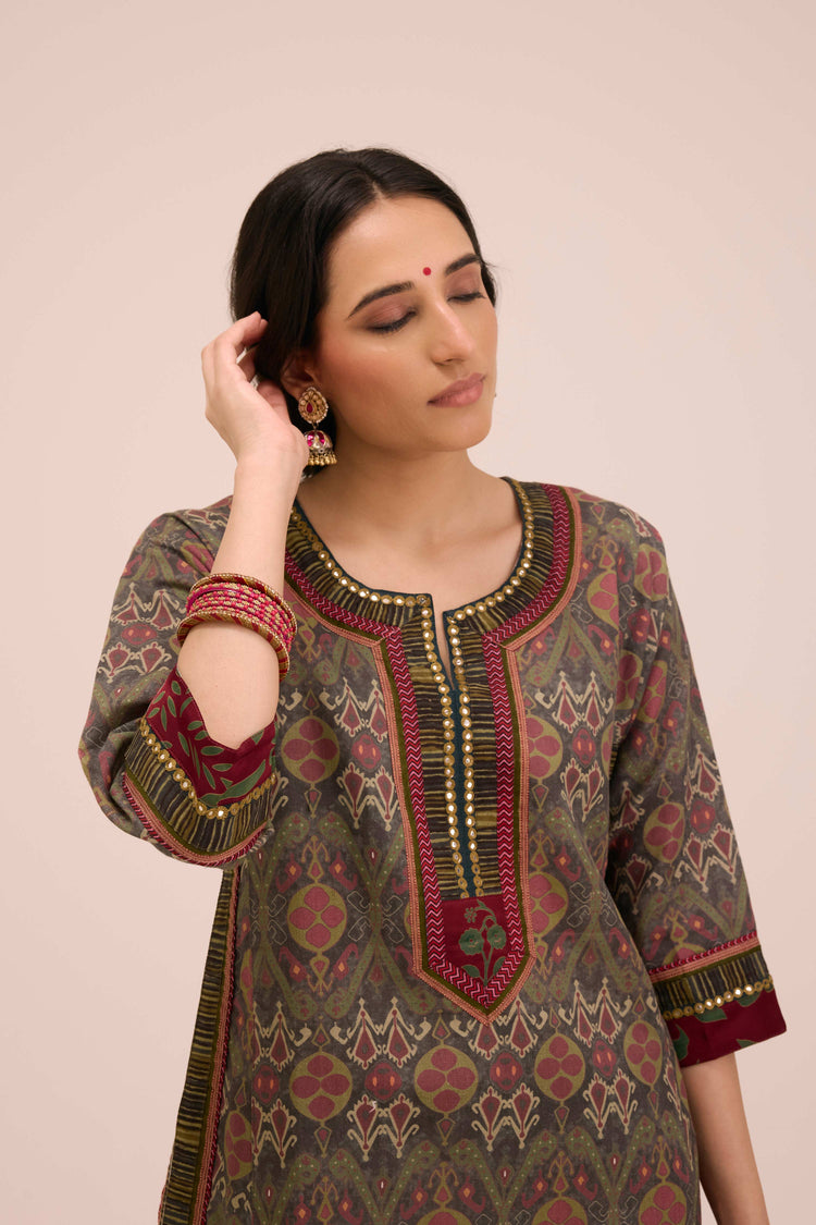 Rozana Linen Printed Kurta Ensemble Green Pink (Set of 3)