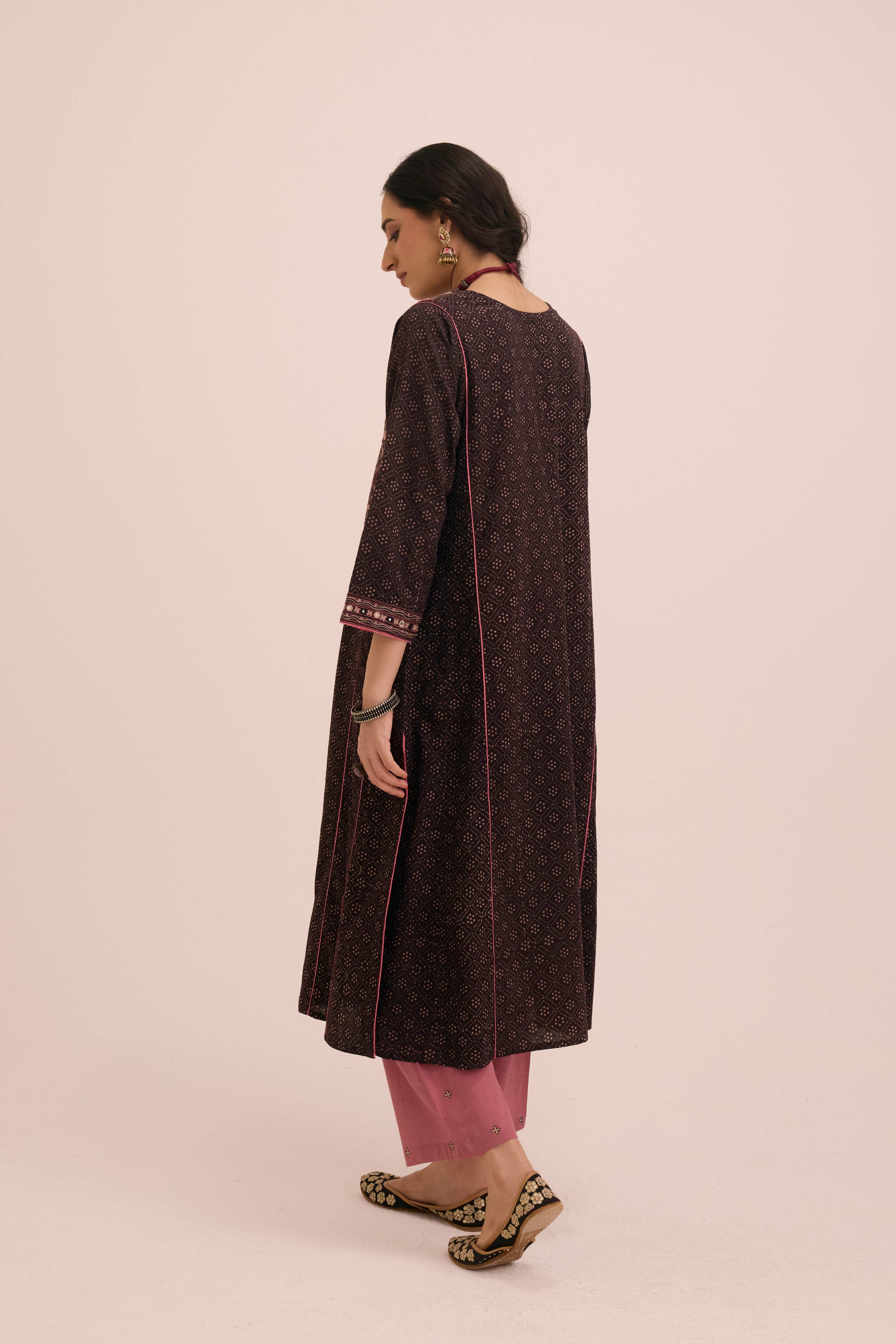 Tulsi Embroidered Cotton Hand Block Printed Kurta Black