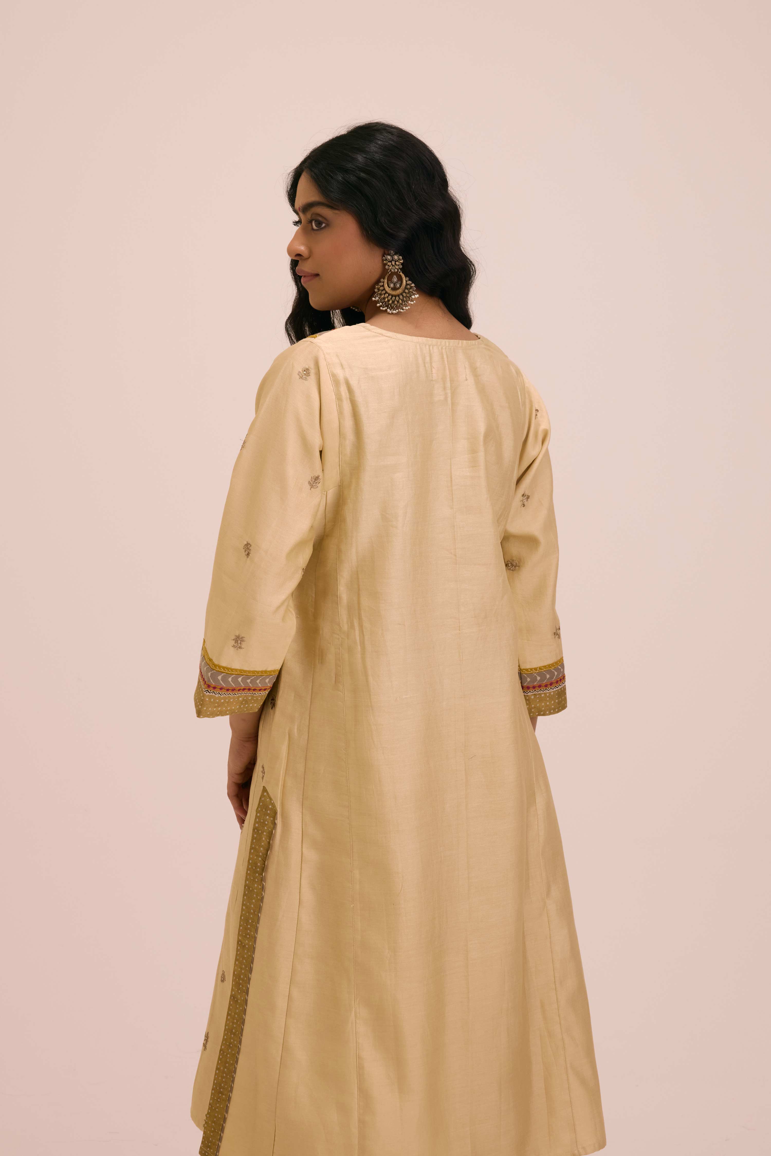 Aadya Embroidered Chanderi Ensemble Cream (Set of 3)