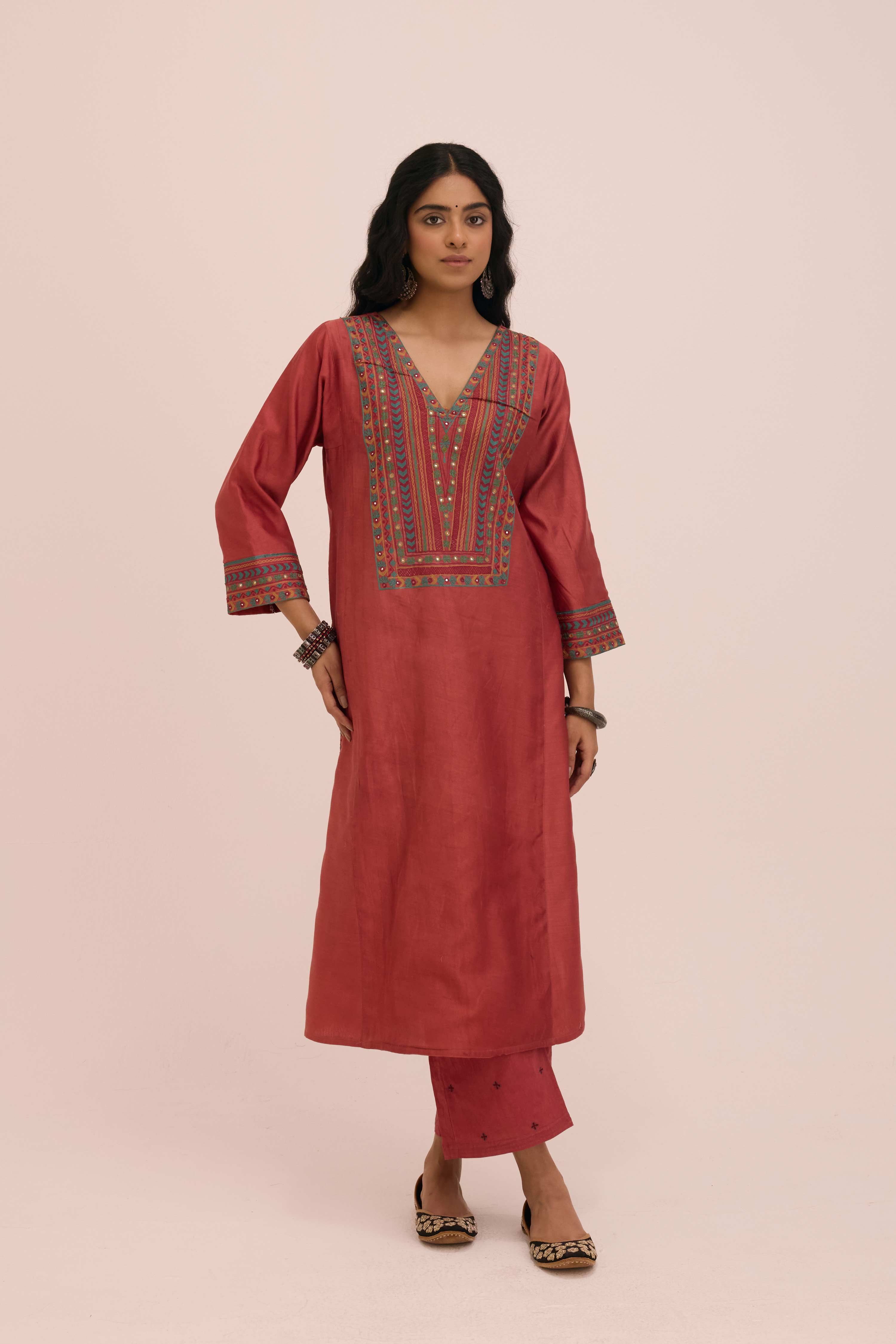 Dienne Chanderi Embroidered Kurta Coral